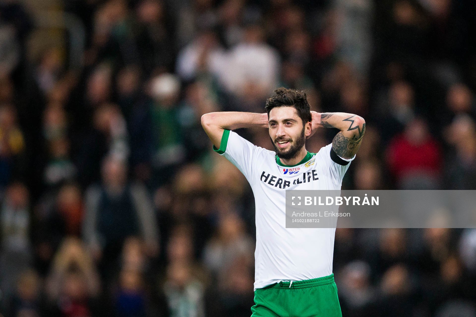 Hammarbys Nahir Besara ser nöjd ut