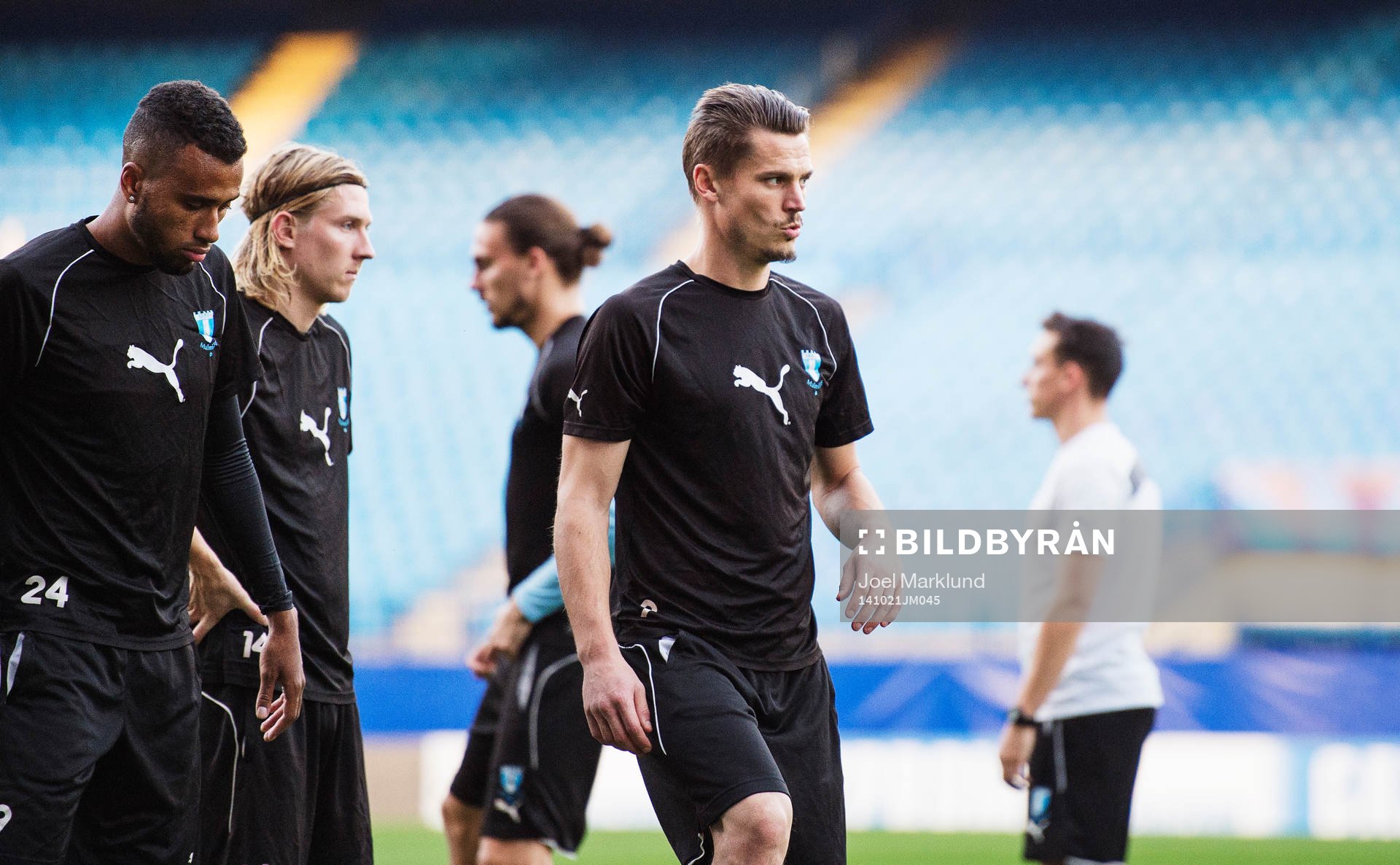 Malmö FF:s Isaac Kiese Thelin, Simon Kroon och Markus Rosenberg under en träning den 21 oktober 2014 i Madrid.