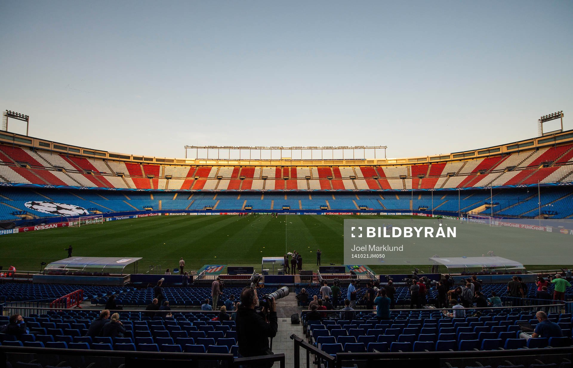 Malmö FF tränar på arenan Estadio Vicente Calderon