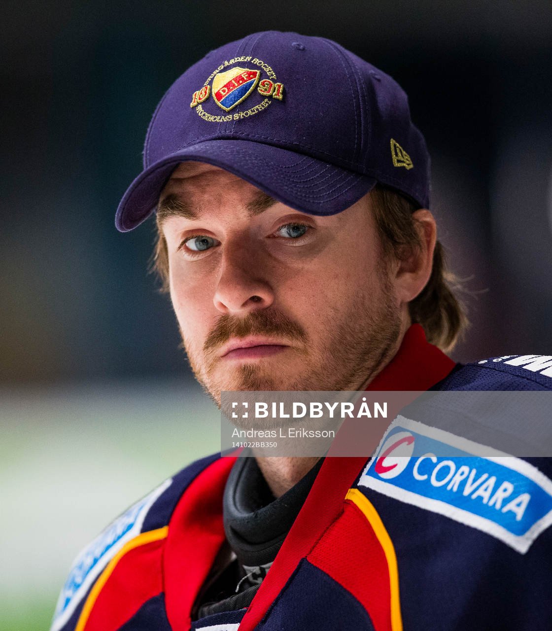 Djurgårdens målvakt Mikael Tellqvist  ser besviken ut