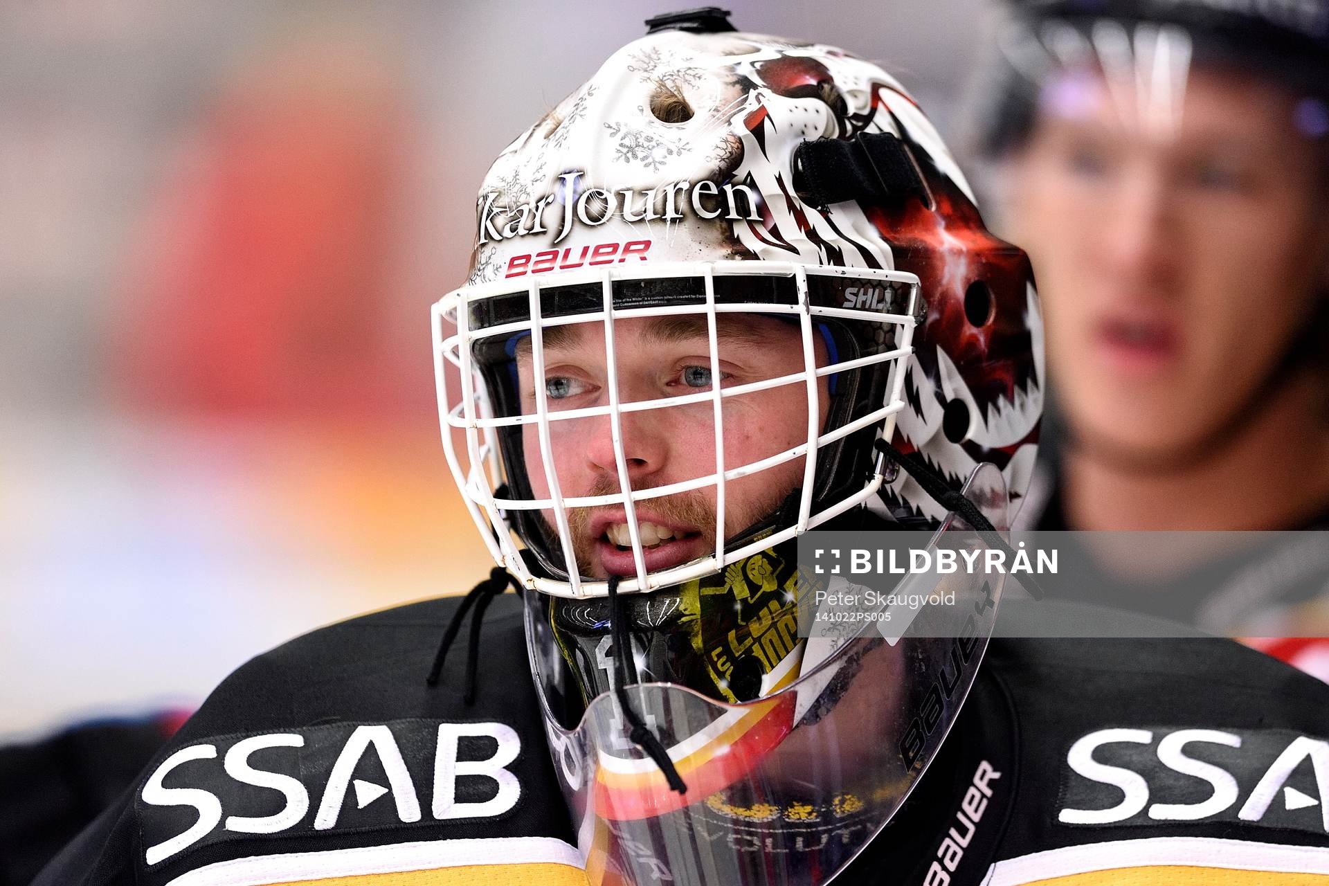 Luleås målvakt Daniel Larsson på uppvärmningen