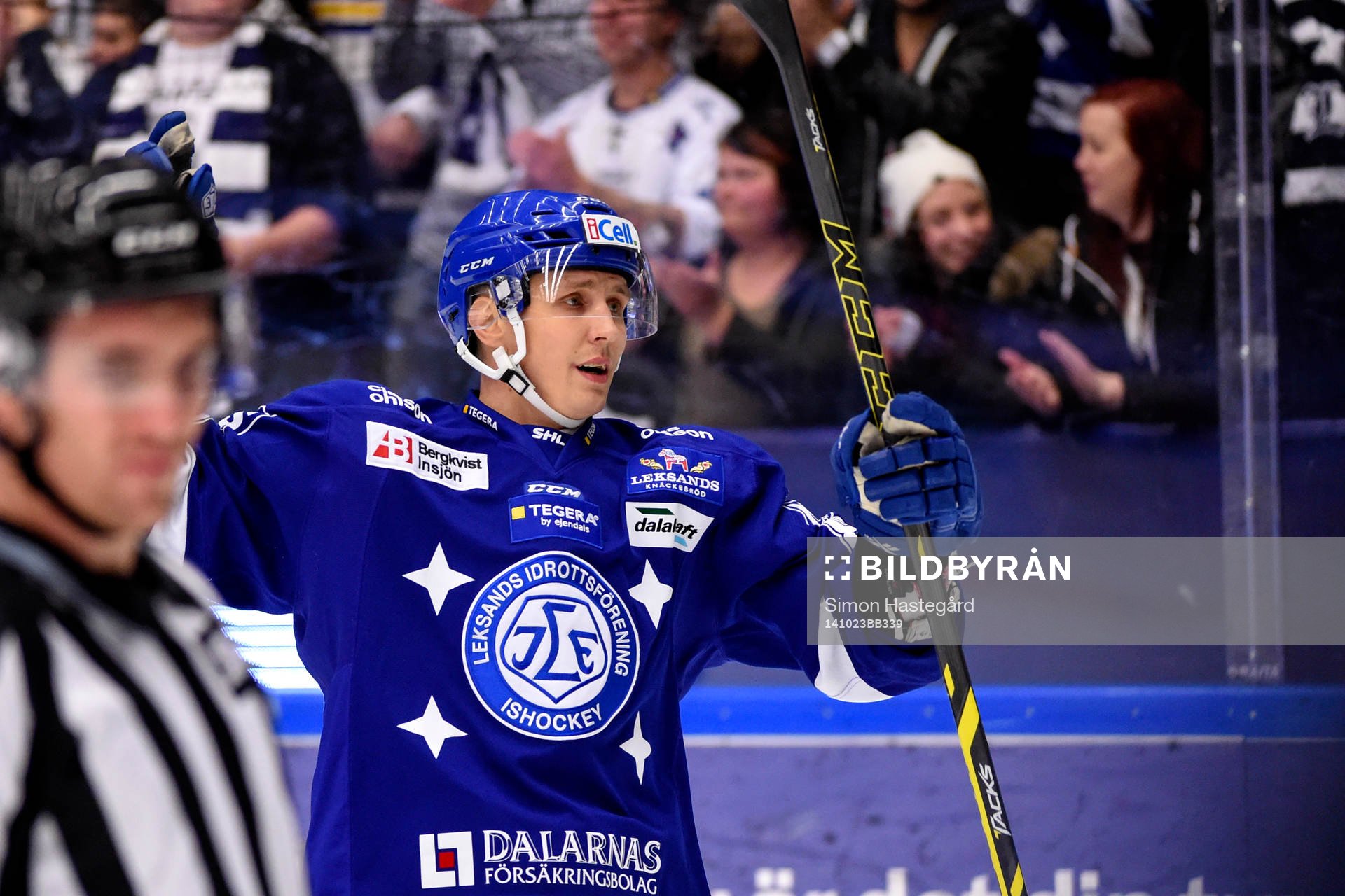 Leksands Veli-Matti Savinainen jublar