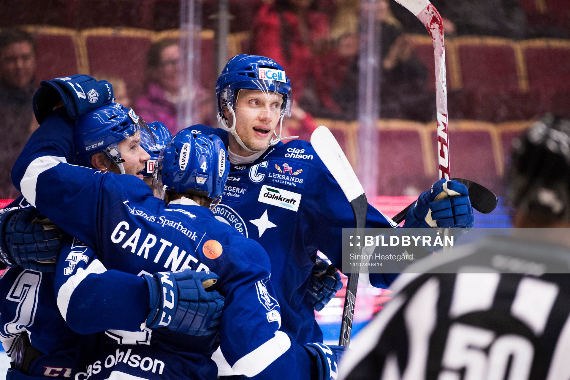 Leksands Jens Bergenström och Johan Ryno jublar