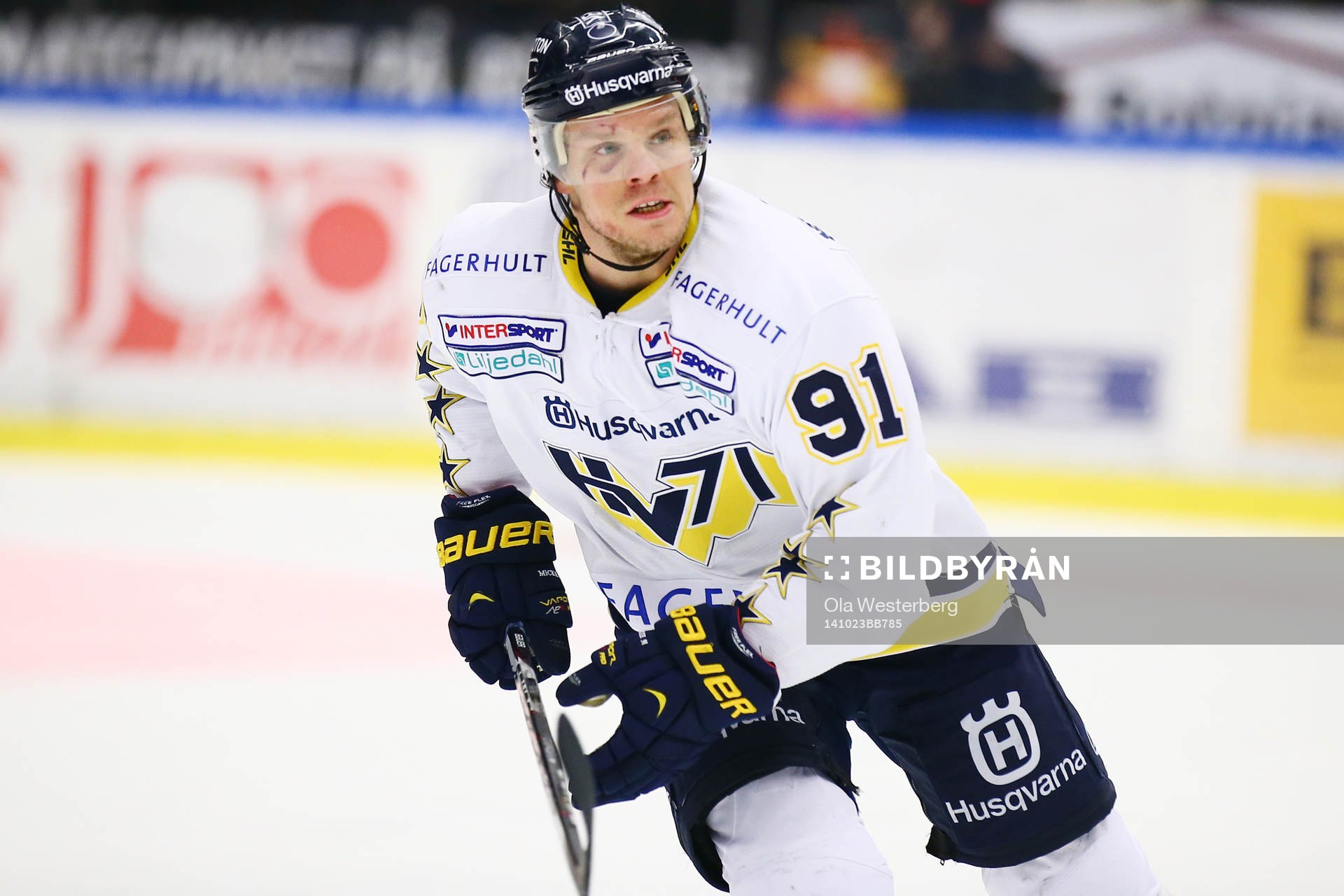 Hv71s Andreas Jämtin jublar