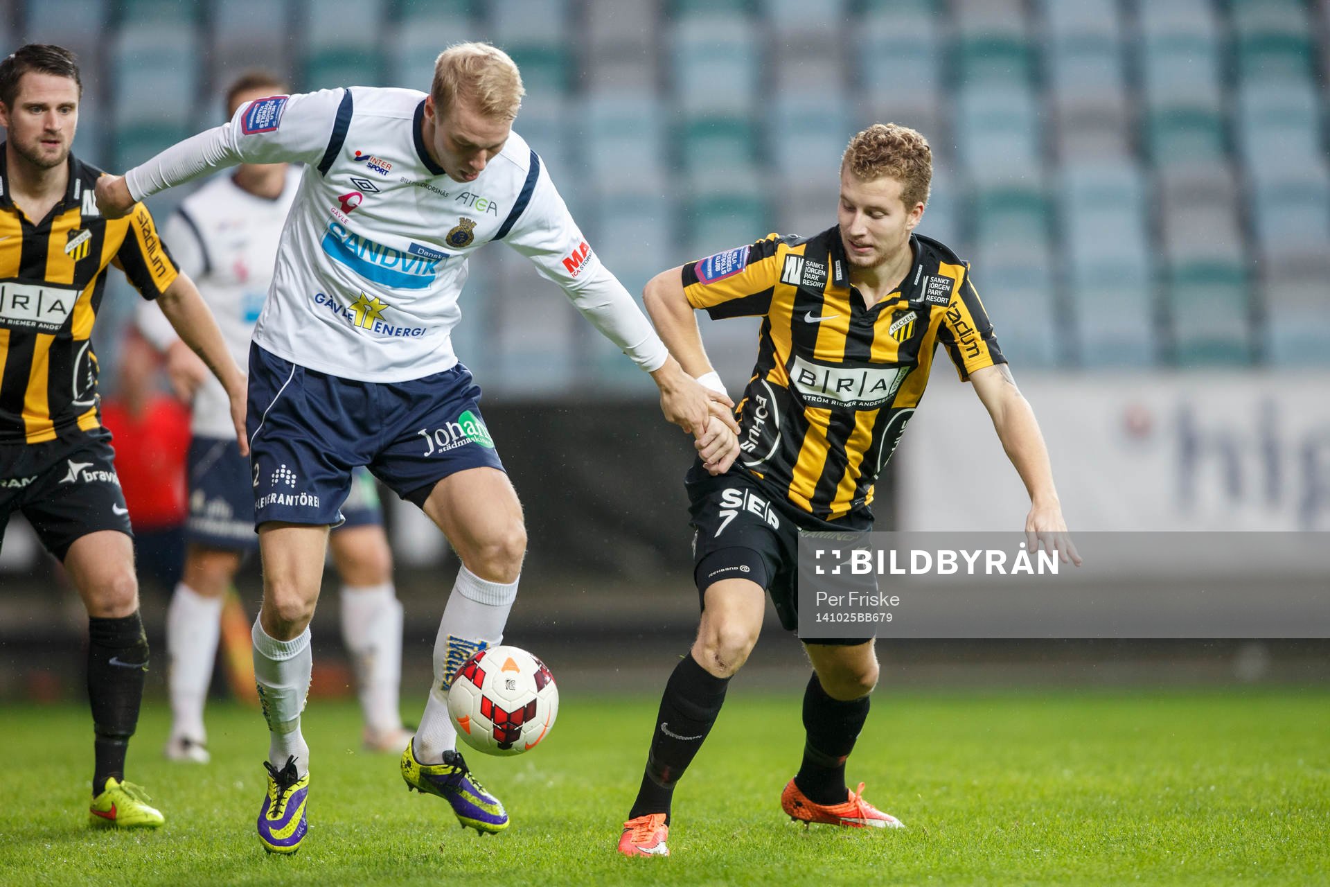 Gefles Olof Mård och Häckens Simon Gustafson