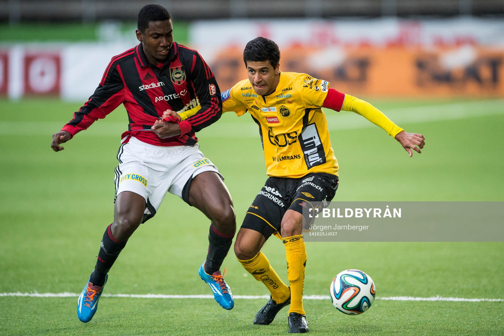 Kamp mellan Elfsborgs Rami Dridi och Brommapojkarnas Yaffet