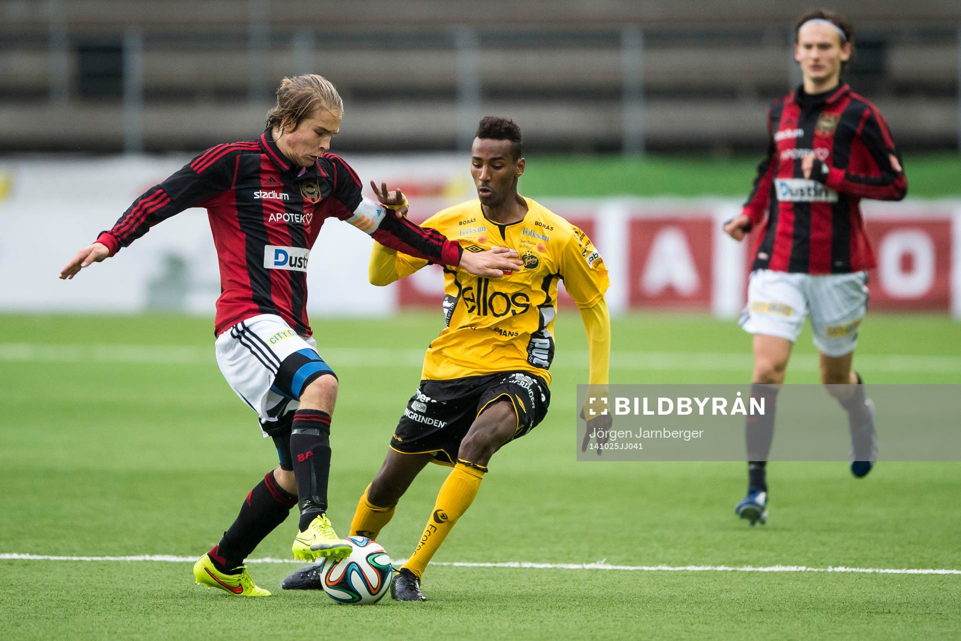 Brommapojkarnas Amadeus Sögaard och Elfsborgs Abidisalan