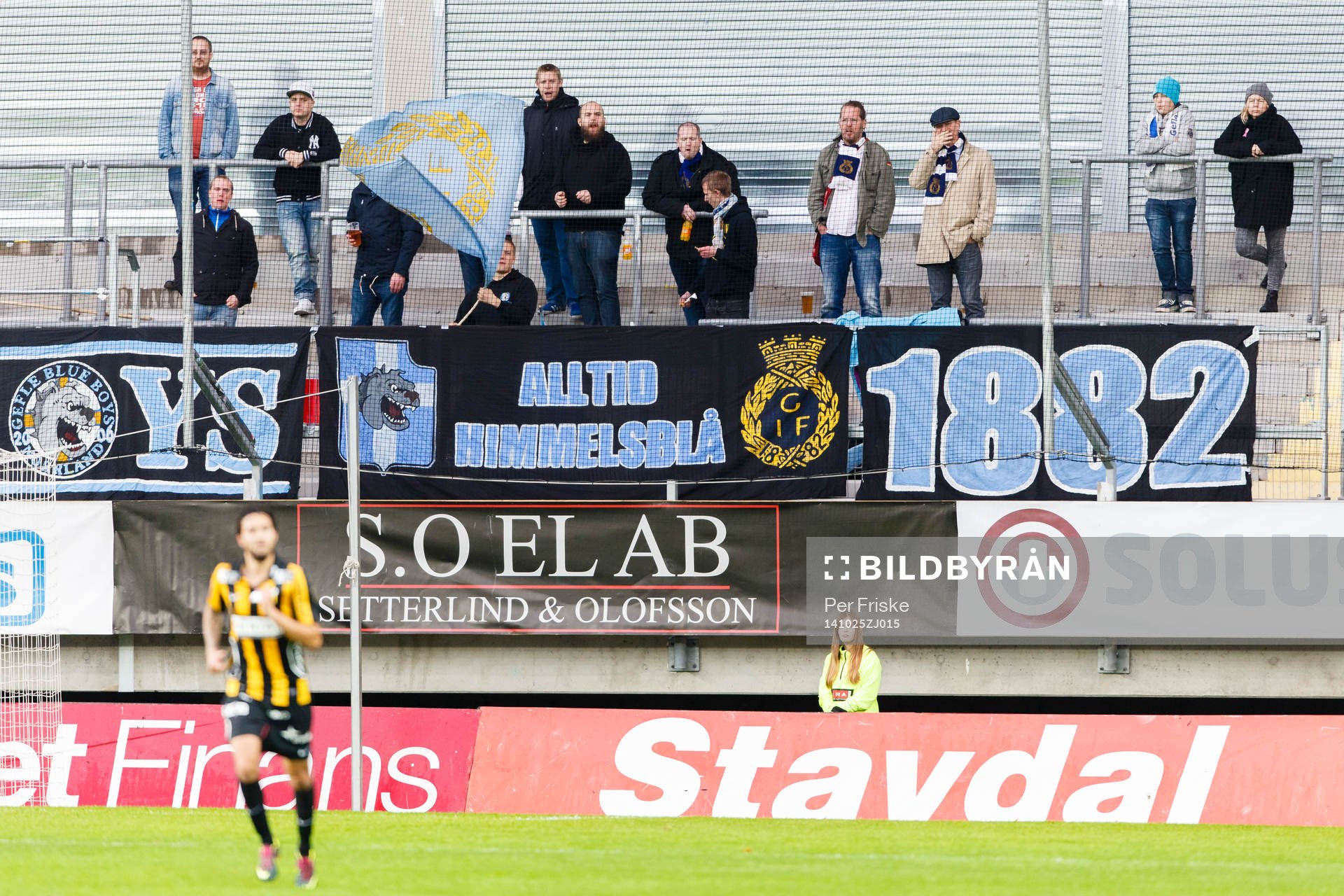 Gefles supportrar på läktaren
