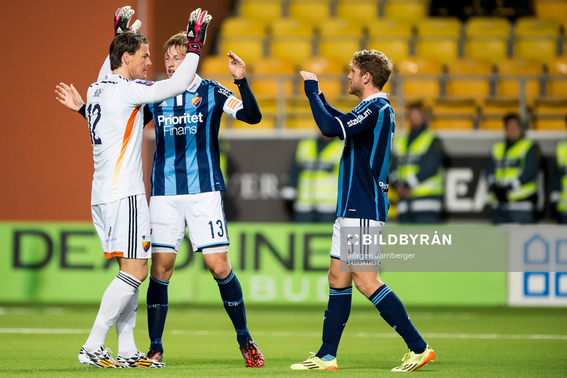 Djurgårdens målvakt Kenneth Høie, Emil Bergström och