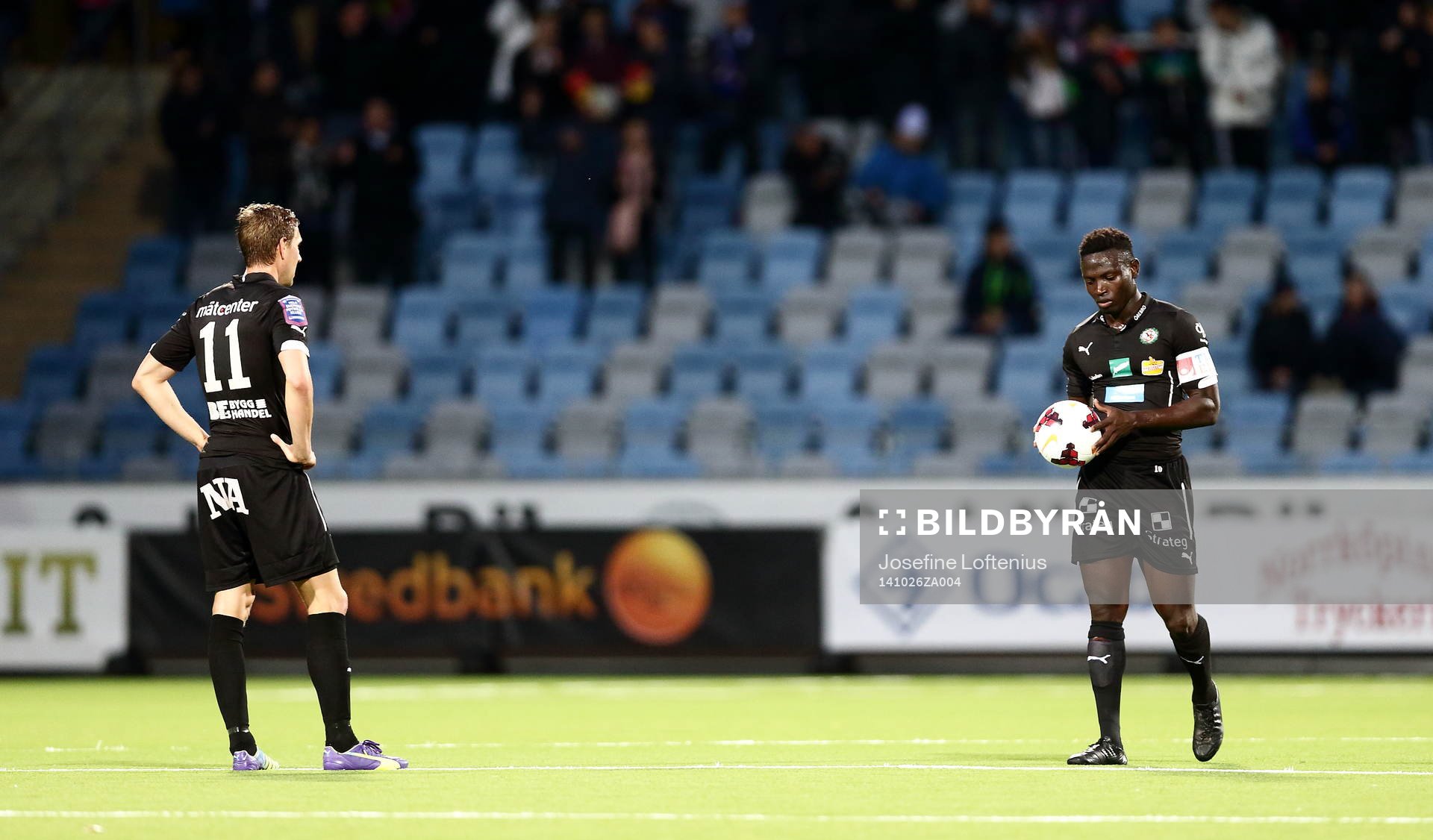 Örebros Marcus Pode och Alhassan Kamara deppar