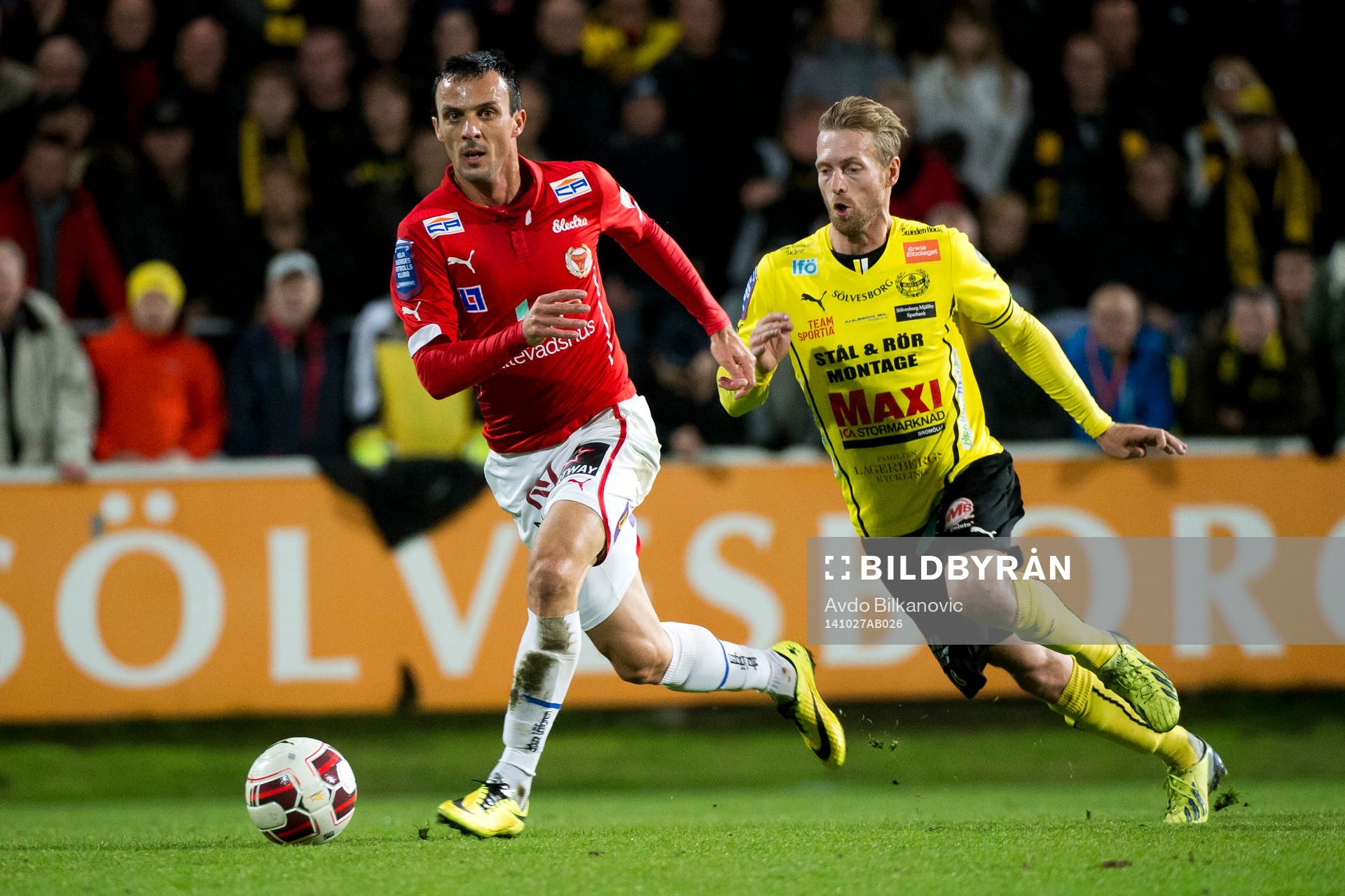 Kalmars Nenad Djordjevic och Mjällbys Christian Wilhelmsson