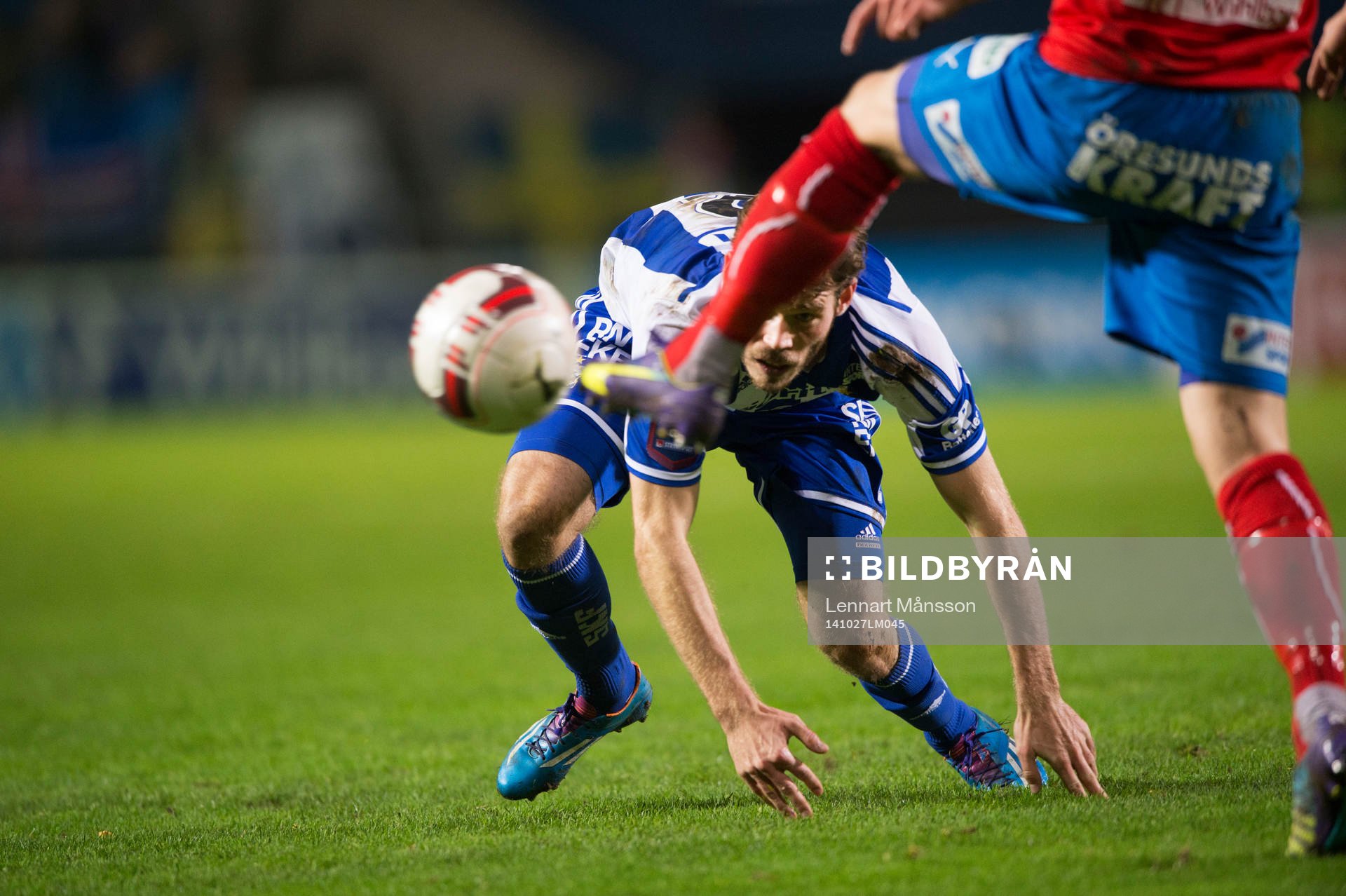 IFK Göteborgs Emil Salomonsson i matchen i allsvenskan i fotboll mellan Helsingborg och IFK Göteborg i Helsingborg 27 oktober 2014.