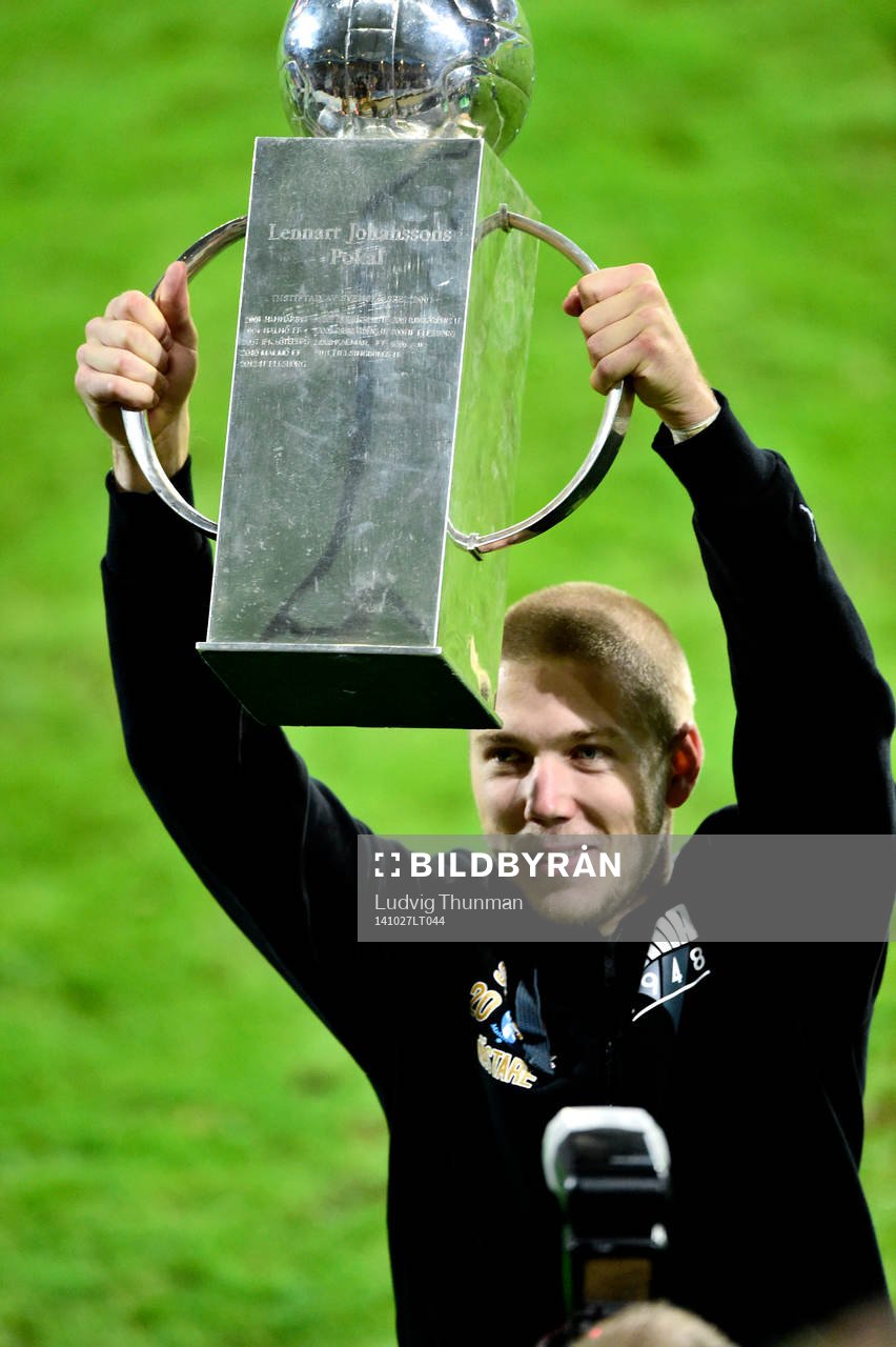 Malmö FFs Anton Tinnerholm jublar