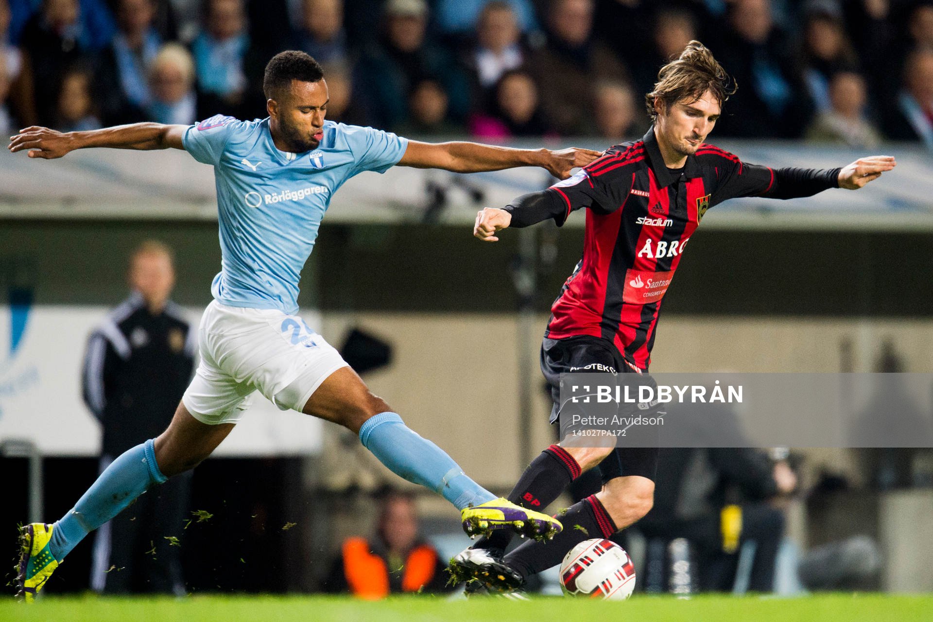 Malmö FFs Isaac Kiese Thelin och Brommapojkarnas Dardan