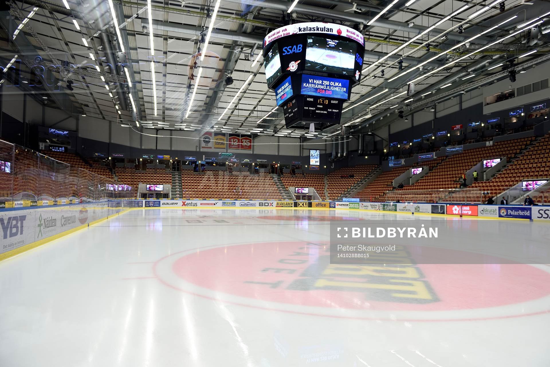 Coop Norrbotten Arena innan match