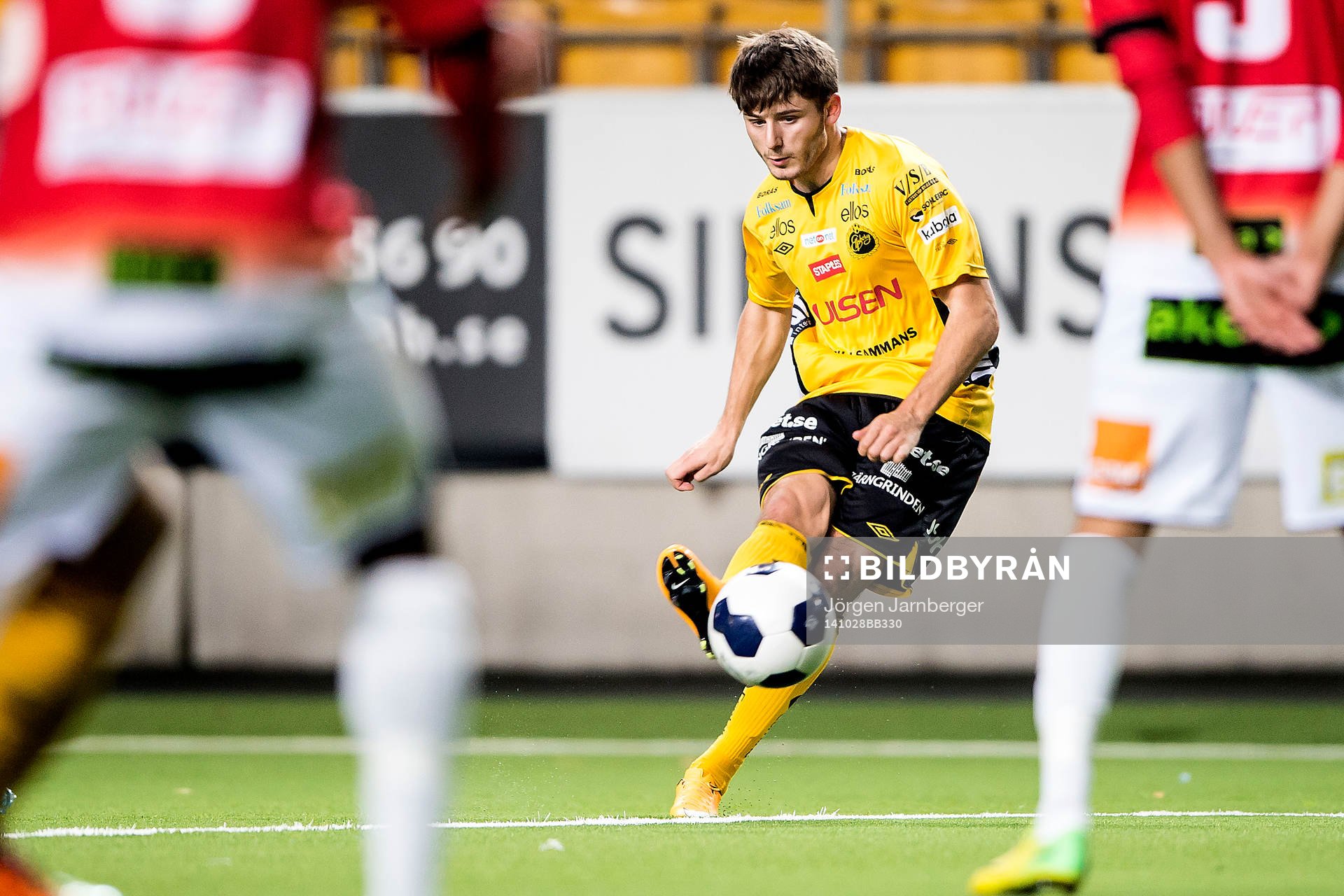 Elfsborgs Arber Zeneli gör 1-0