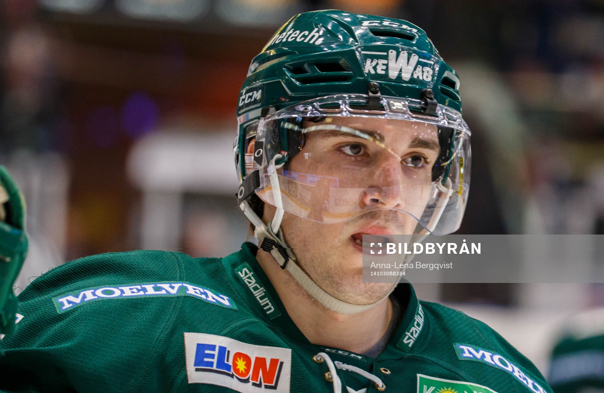 Färjestads Jakub Klepis gör 2-1-målet och Luciano Aquino