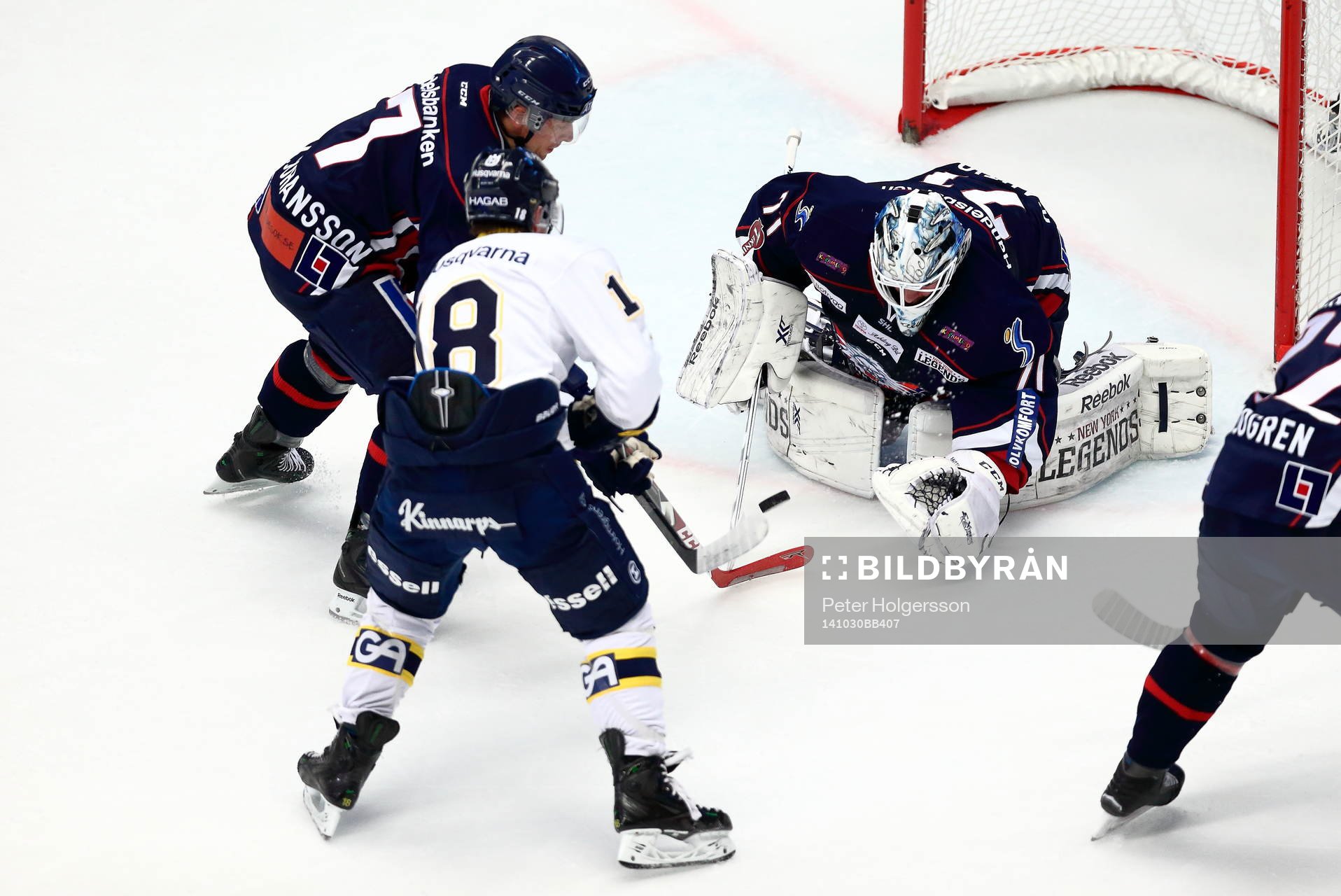 s Kevin Fiala, Linköpings Magnus Johansson och David Rautio