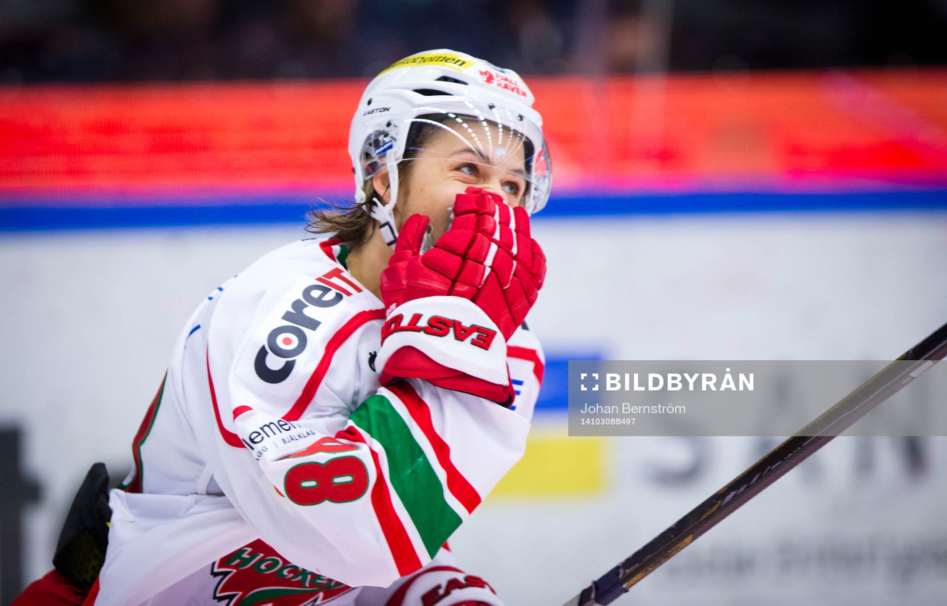 Modo vinner matchen på straffar och William Nylander jublar