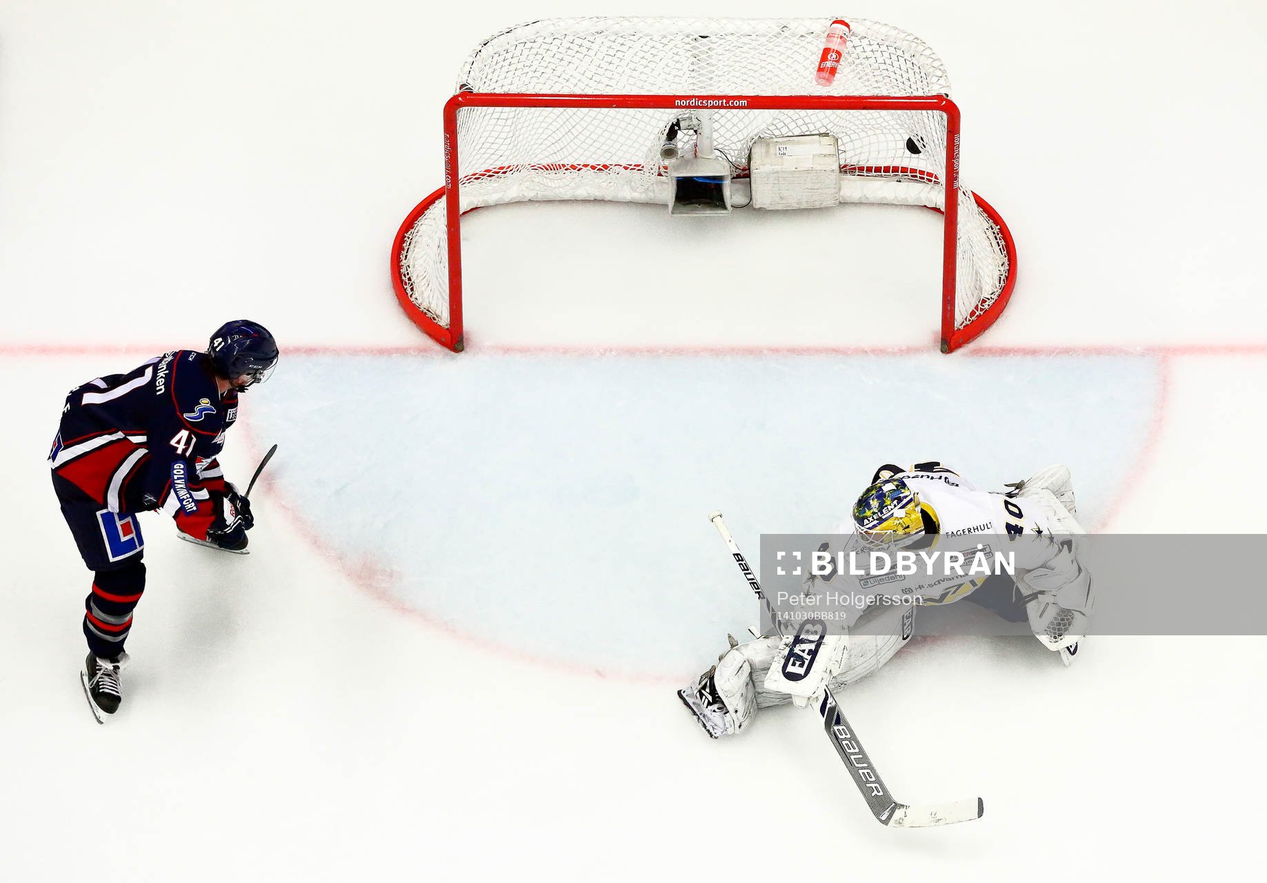 Mål 1-0 av Linköpings Mattias Sjögren utanför bild