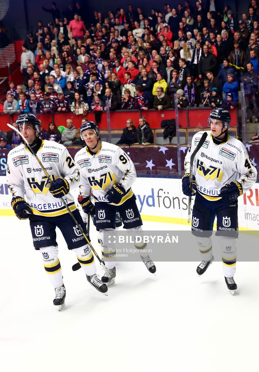 s Andreas Jämtin (i mitten)