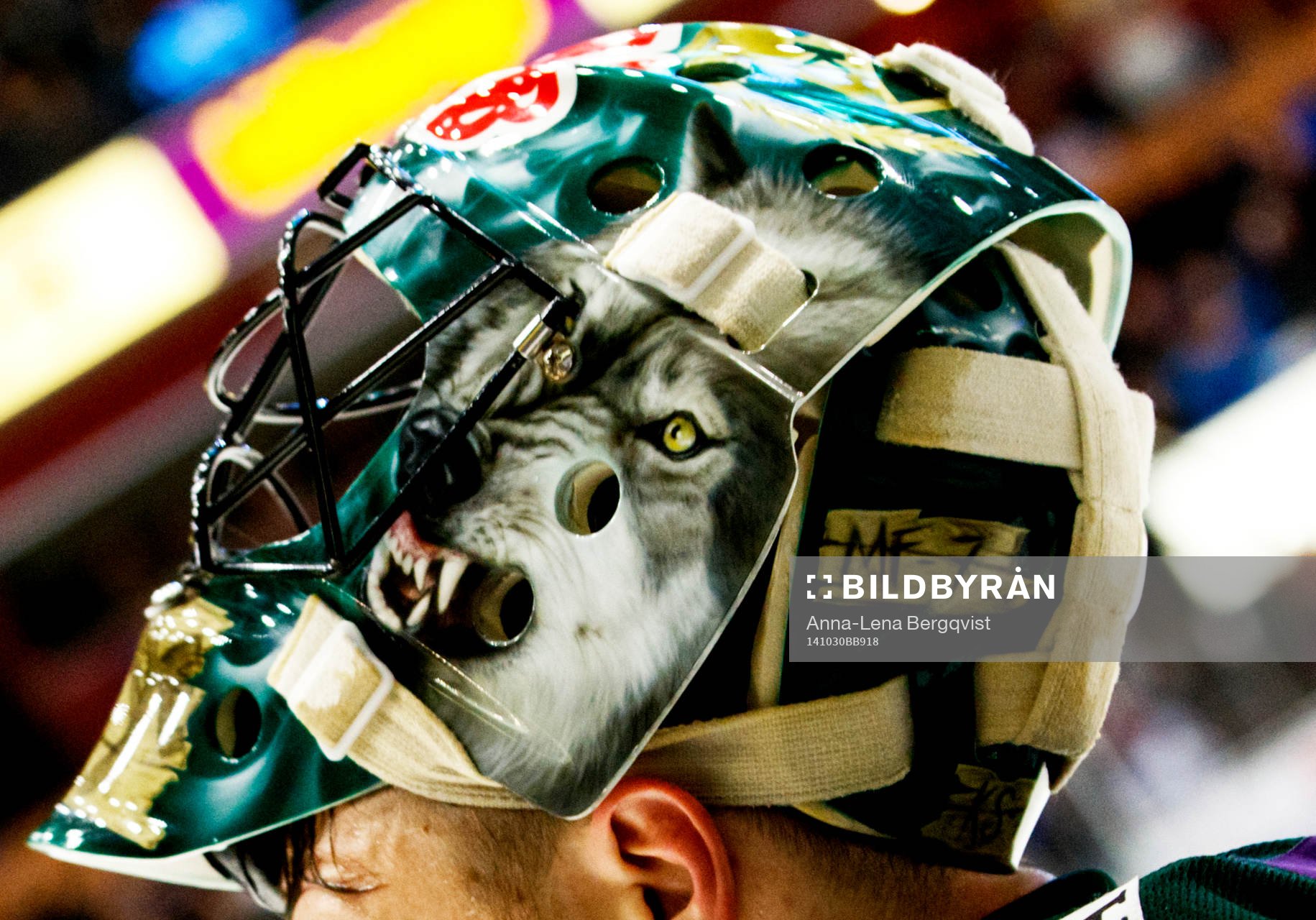 Färjestads målvakt Justin Pogges hjälm