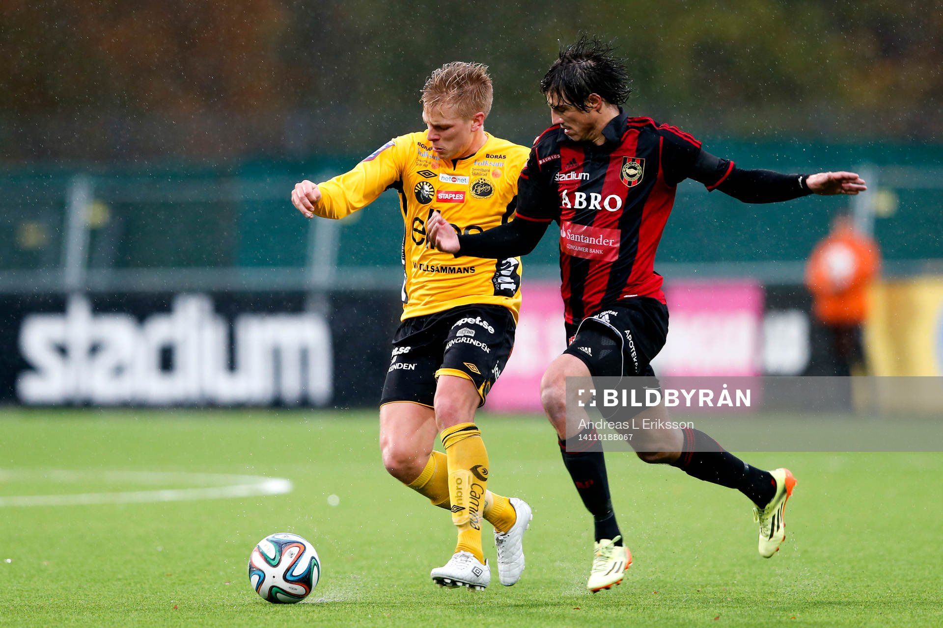 Elfsborgs Per Frick och Brommapojkarnas Gabriel Petrovic