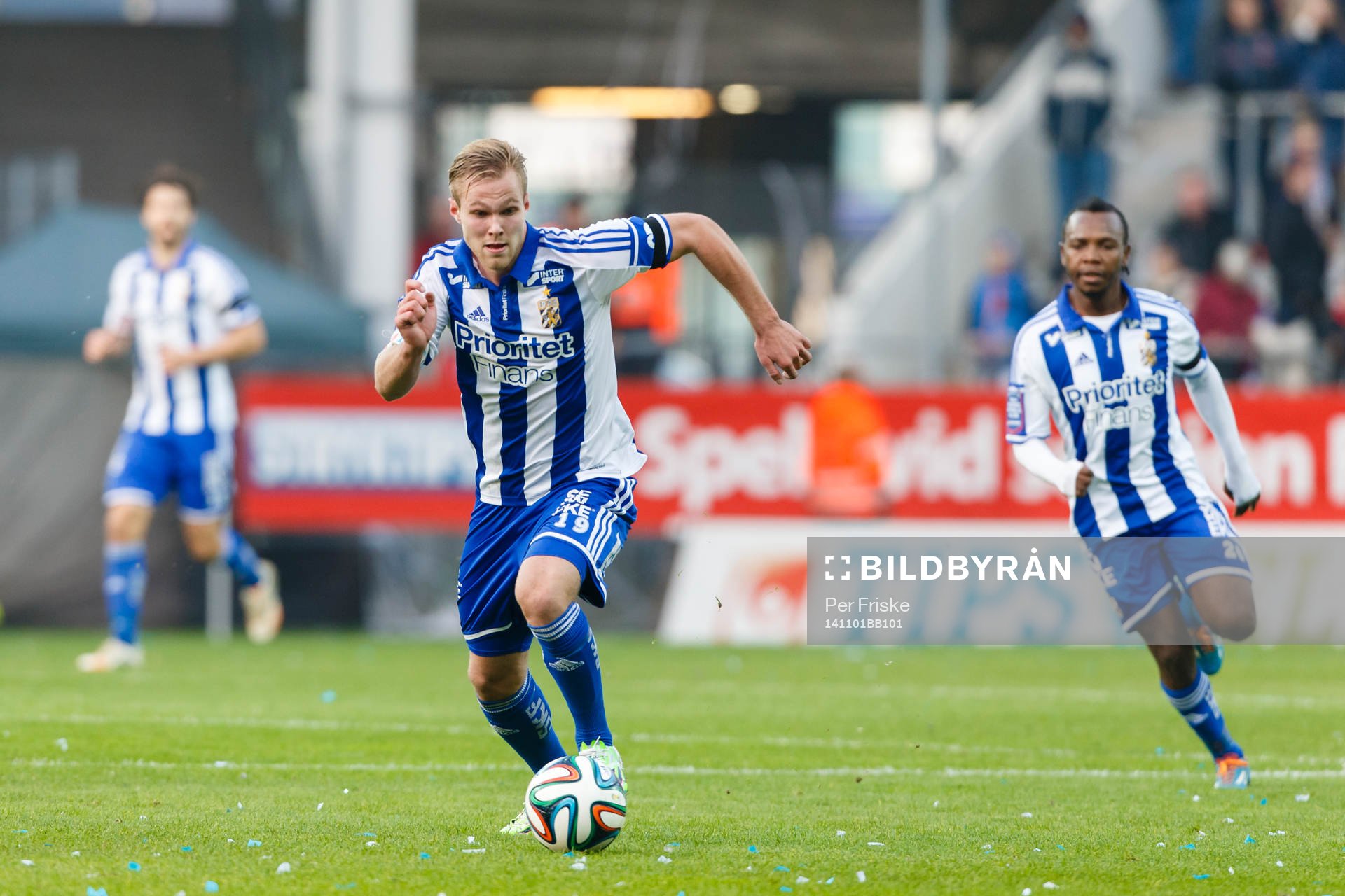 IFK Göteborgs Gustav Engvall under fotbollsmatchen i Allsvenskan mellan IFK Göteborg och Halmstad den 1 november 2014 i Göteborg.
