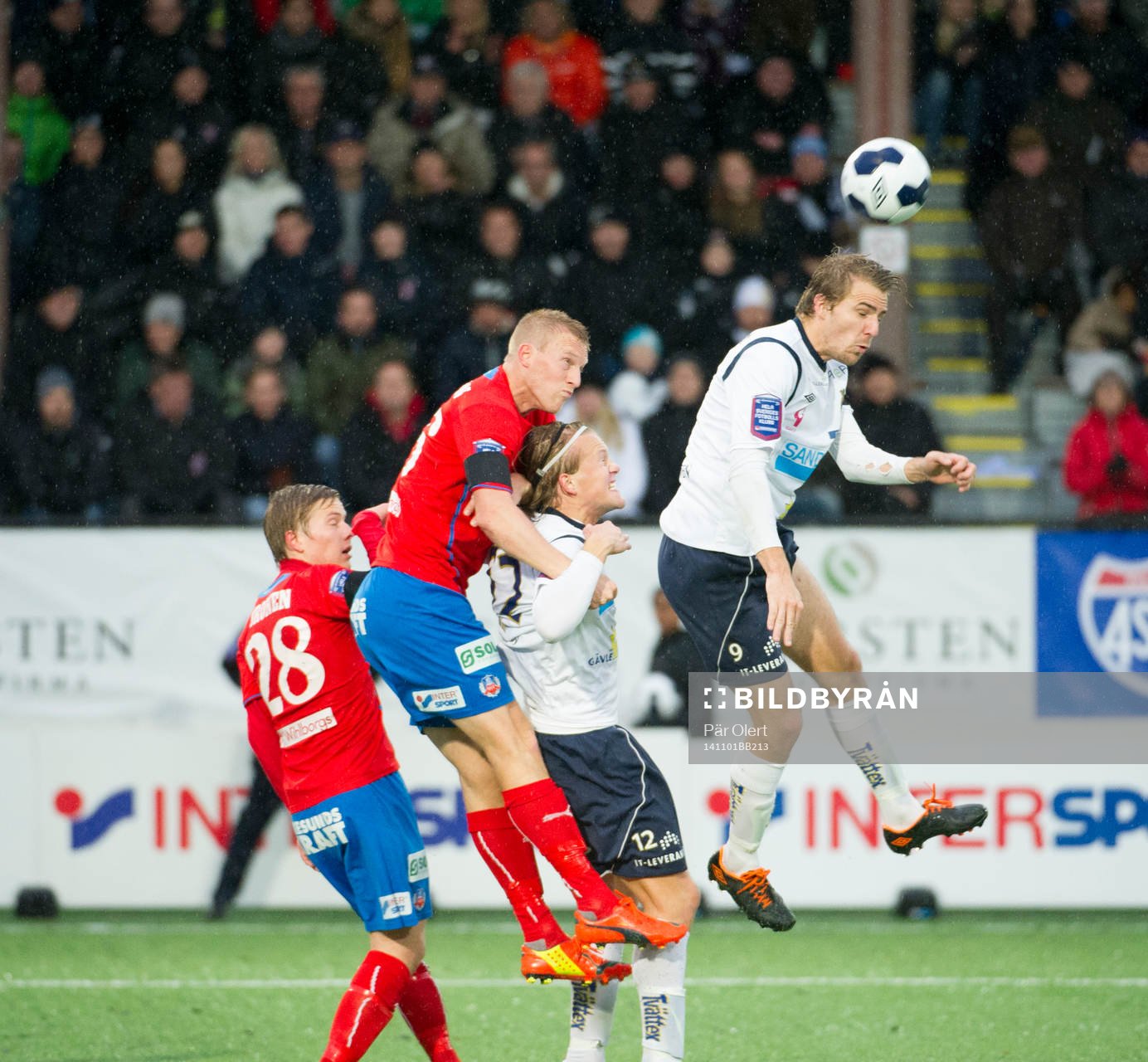 Gefles Johan Oremo nickar hörna