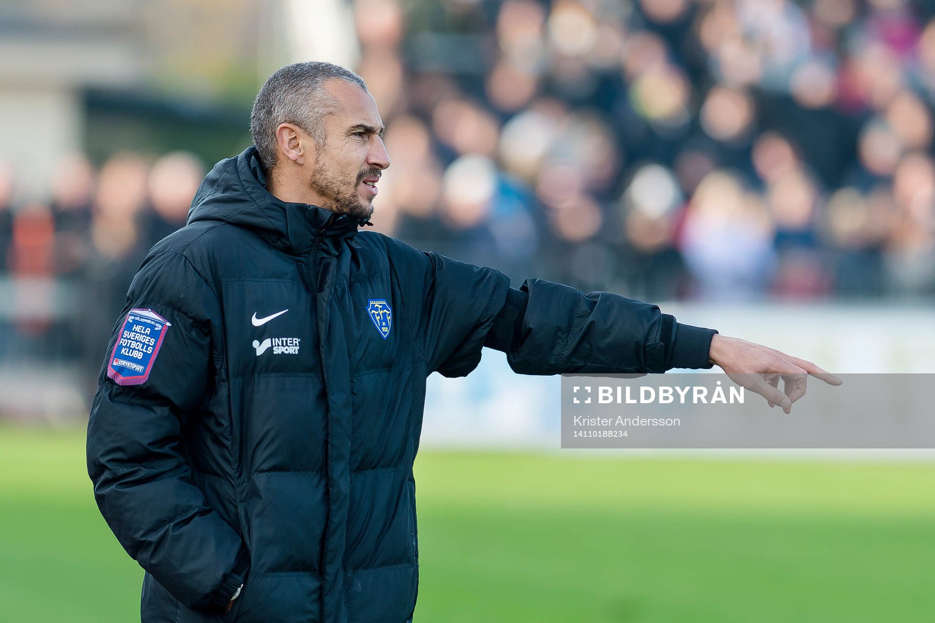 Falkenbergs tränare Henrik Larsson