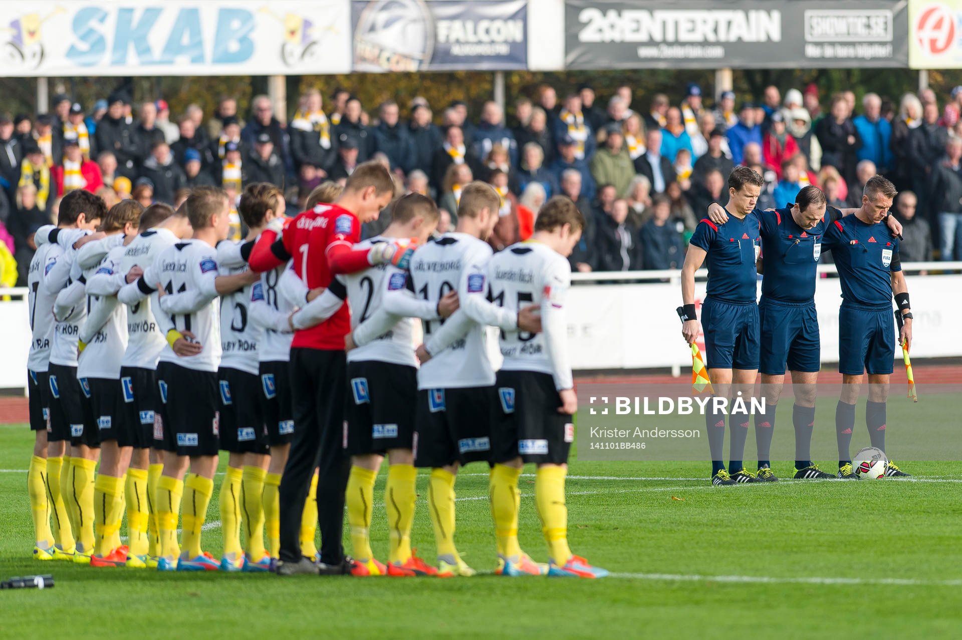 Tyst minut före fotbollsmatchen i Allsvenskan mellan