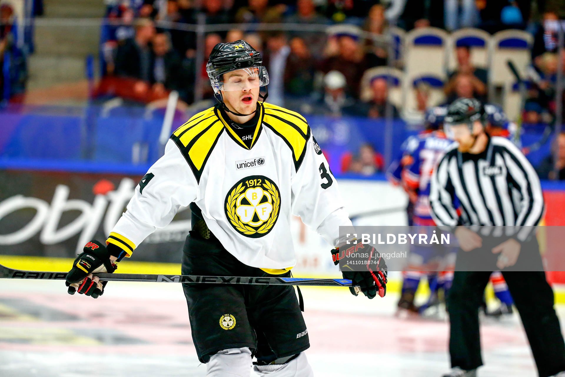 Brynäs Daniel Brodin deppar