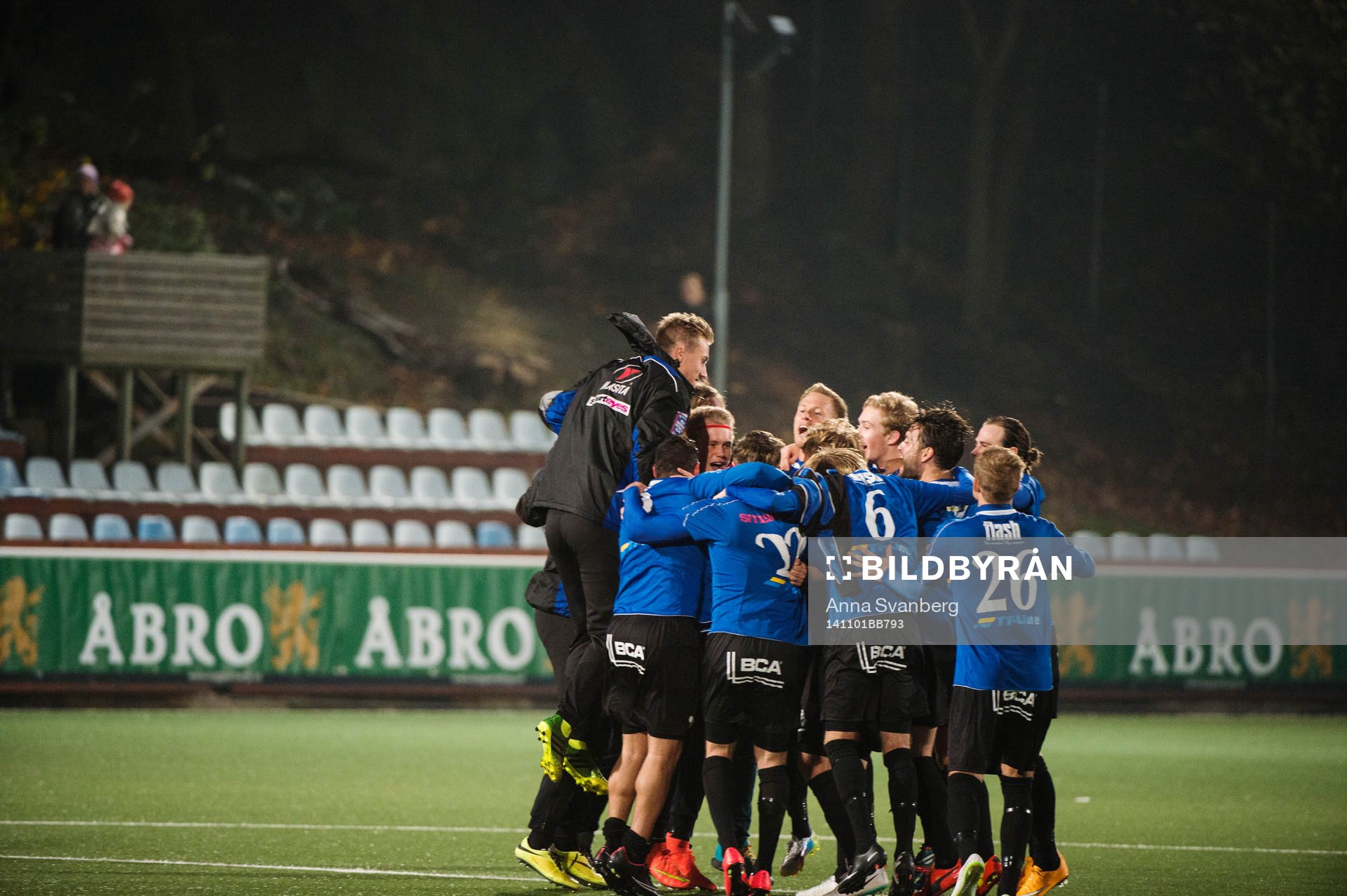 Trelleborg vinner med 4-2 under fotbollsmatchen i Div 1 Södra mellan Örgryte och Trelleborg den 1 november 2014 i Göteborg.