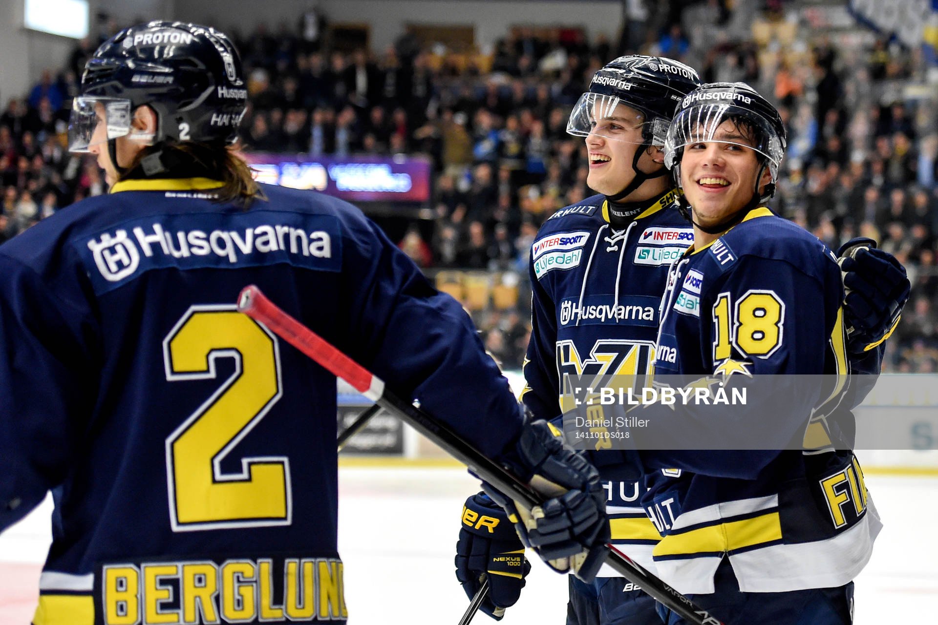 s Kevin Fiala jublar