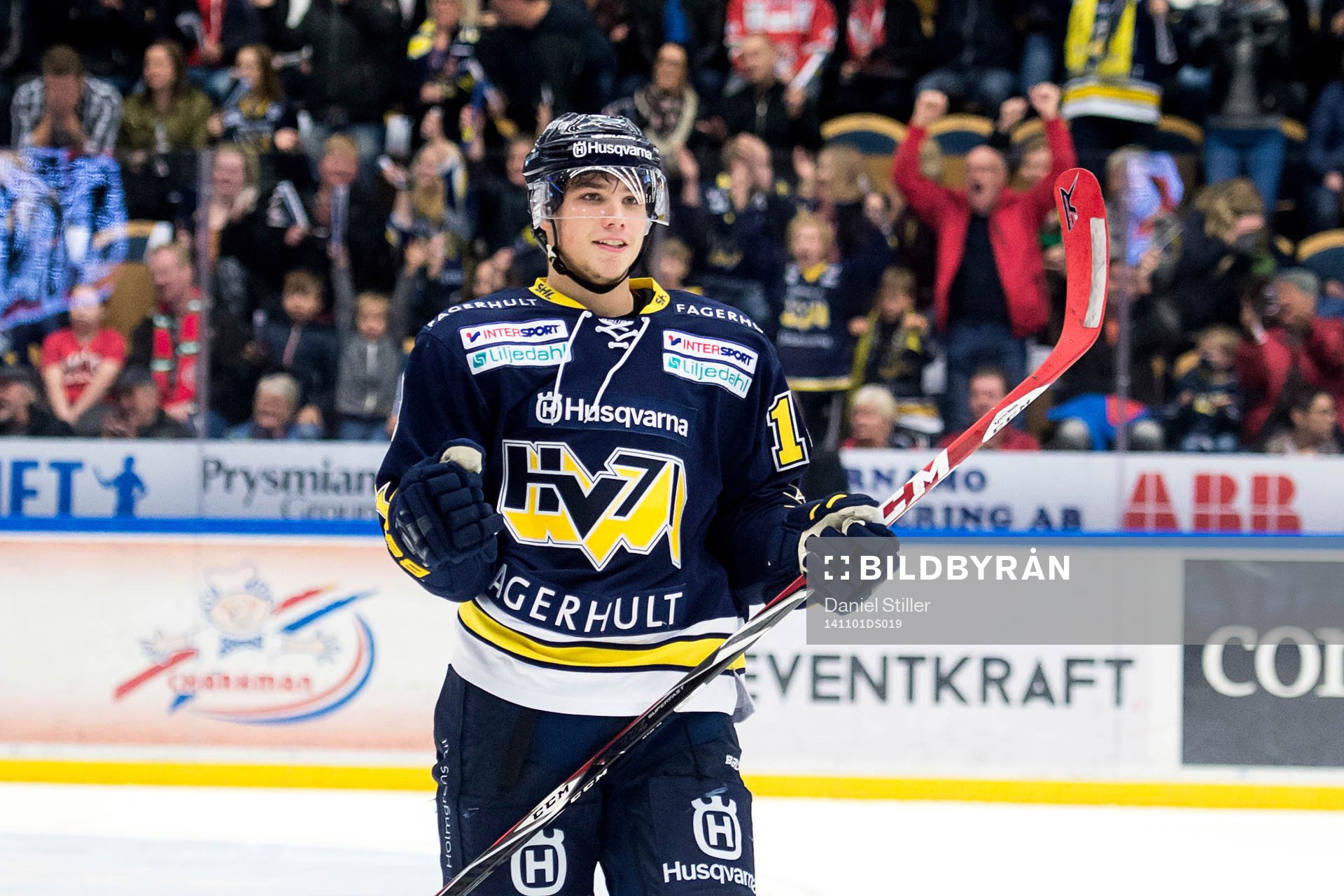 s Kevin Fiala jublar
