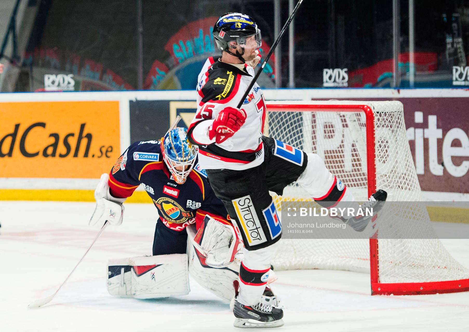 Örebros Henrik Löwdahl jublar