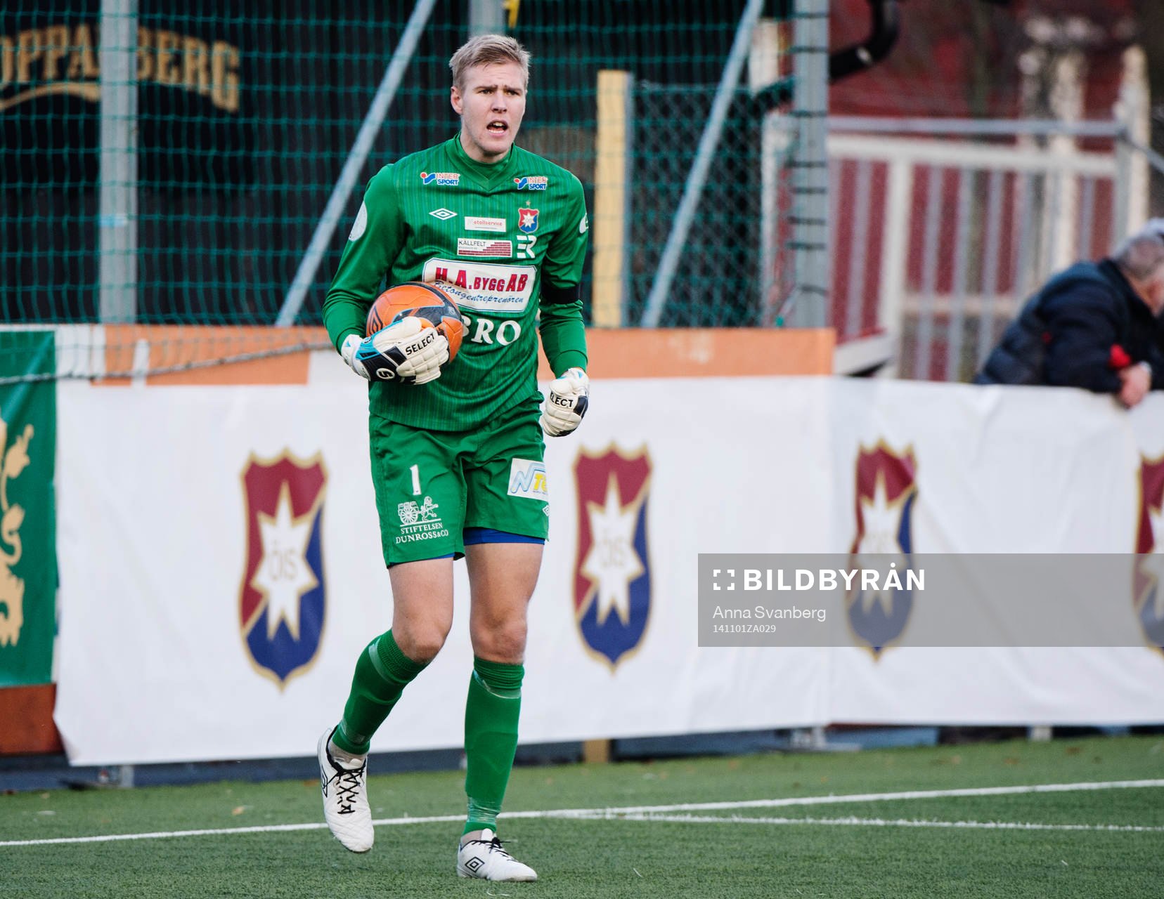 Örgrytes målvakt Fredrik Andersson