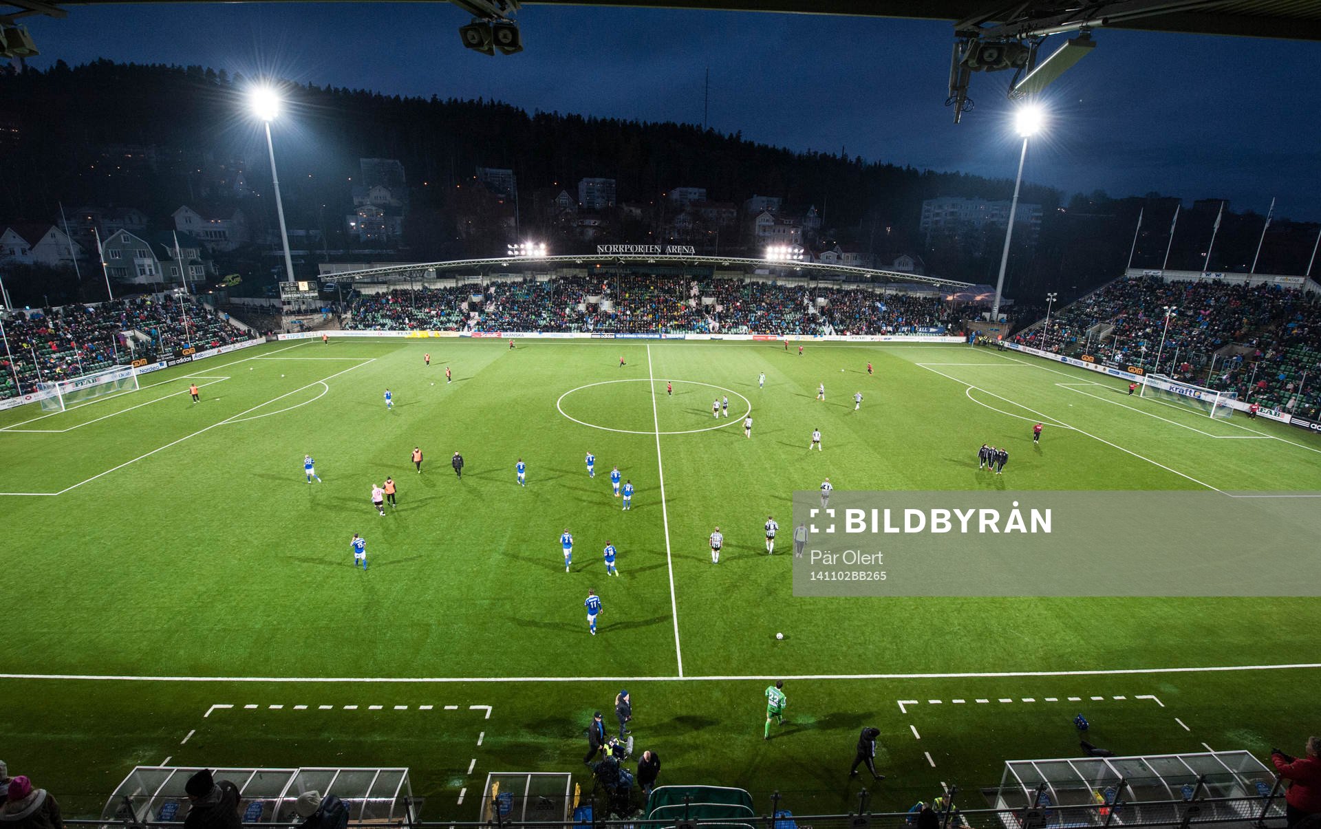 Norrporten Arena är fullsatt för första gången denna