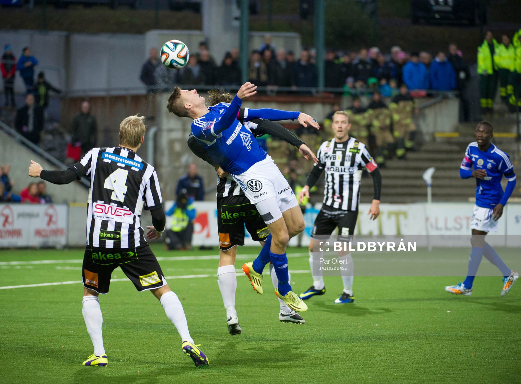 Sundsvalls Johan Eklund nickar
