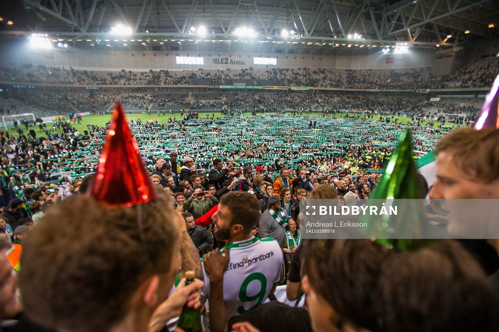 Hammarbys spelare firar arrangemanget till Allsvenskan tillsammans med supportrarna efter fotbollsmatchen i Superettan mellan Hammarby och Jönköping den 2 november 2014 i Stockholm.