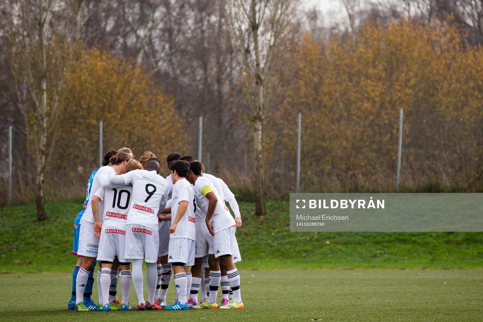 Brommapojkarna samlade innan U19 SM-finalen i fotboll