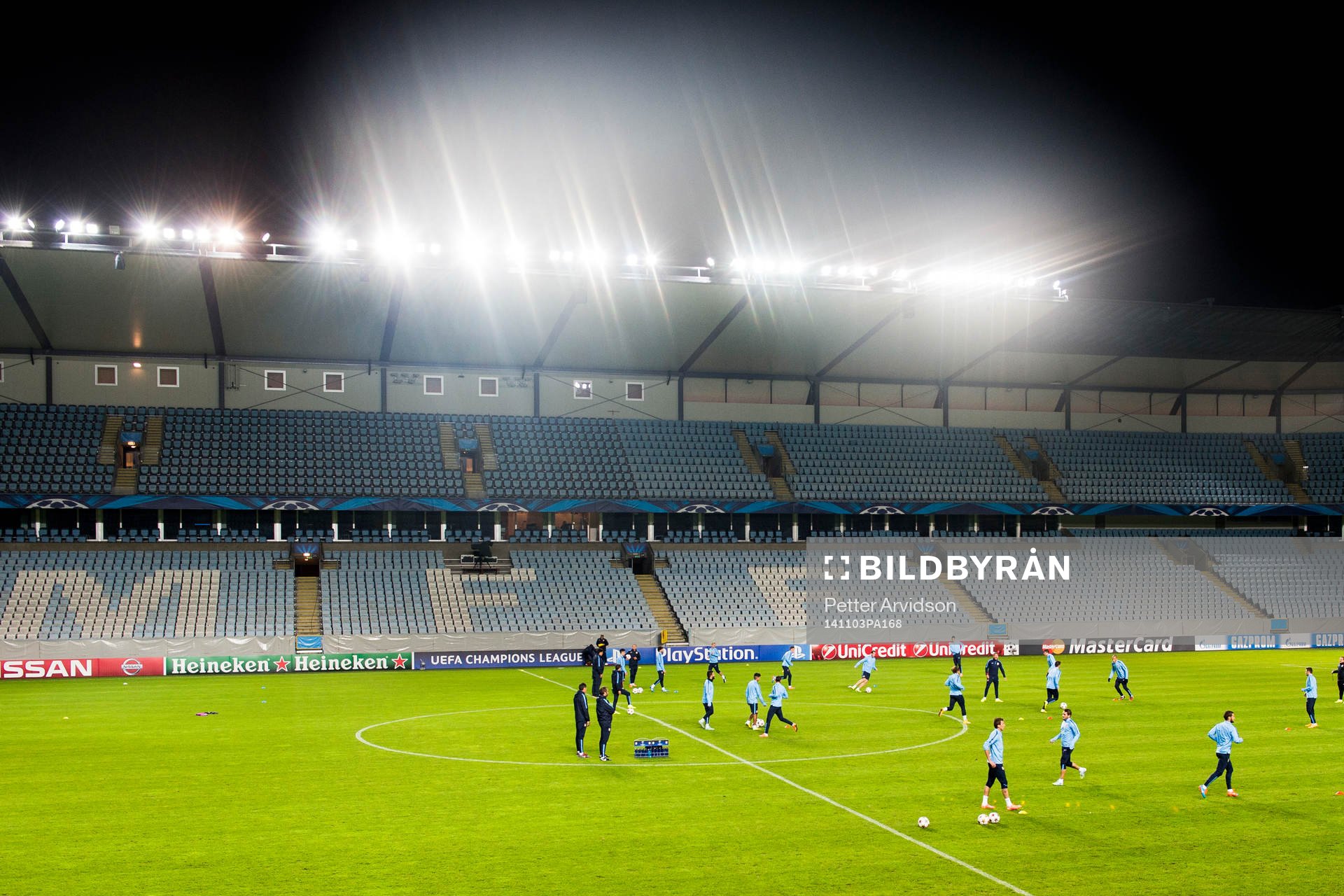 Atletico Madrid tränar på Swedbank Stadion