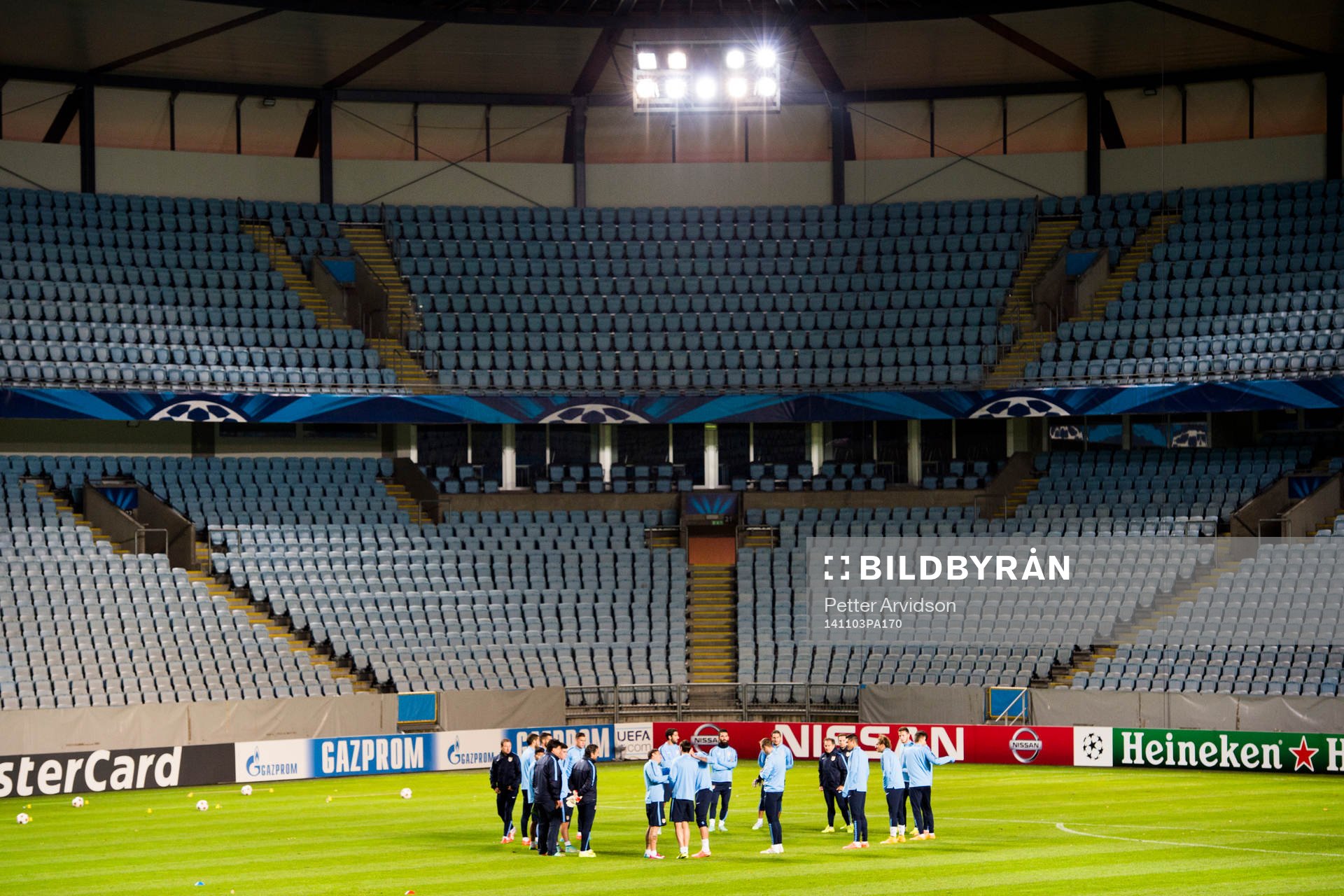 Atletico Madrid tränar på Swedbank Stadion