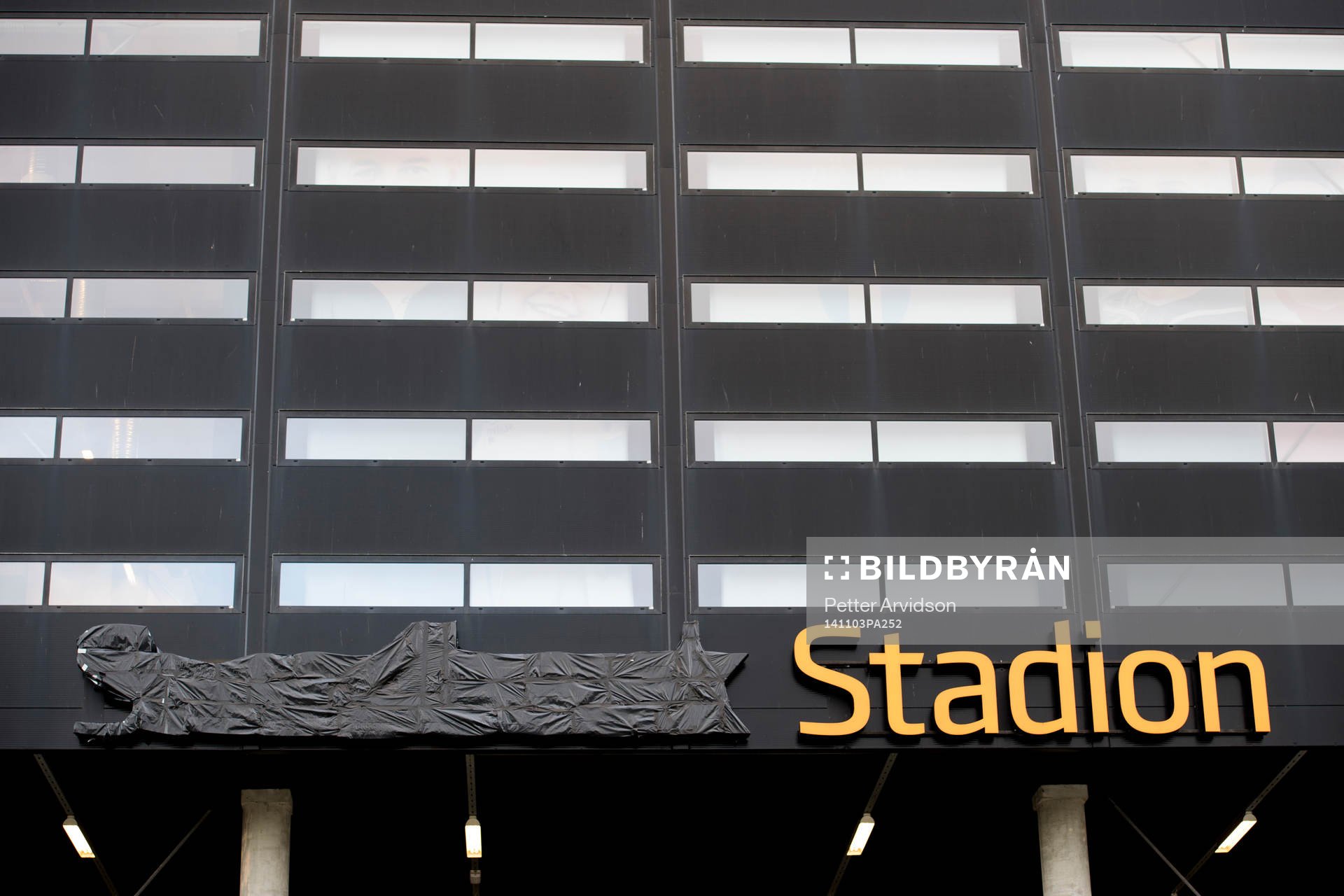 Swedbank Stadion får inte heta Swedbank i UEFA sammanhang