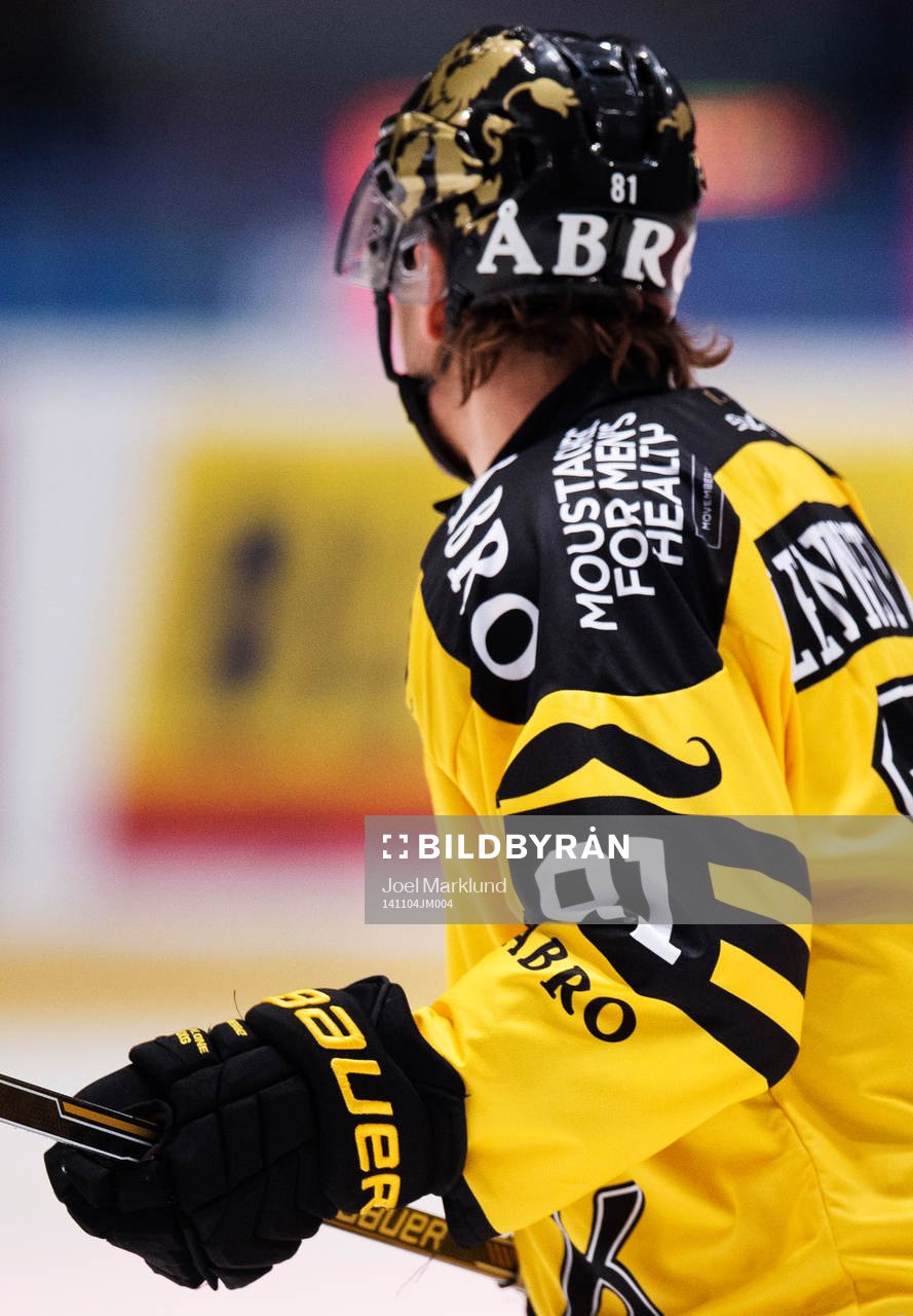 s Theodor Lennström och hans lagkamrater spelar i en