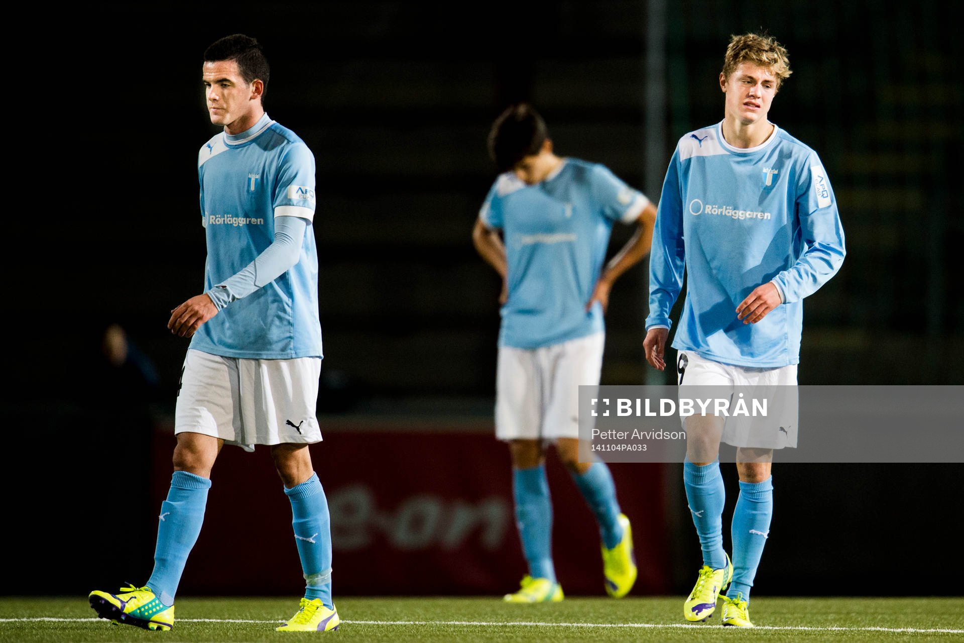 Malmö FFs Granit Stagova och Mattias Svanberg deppar