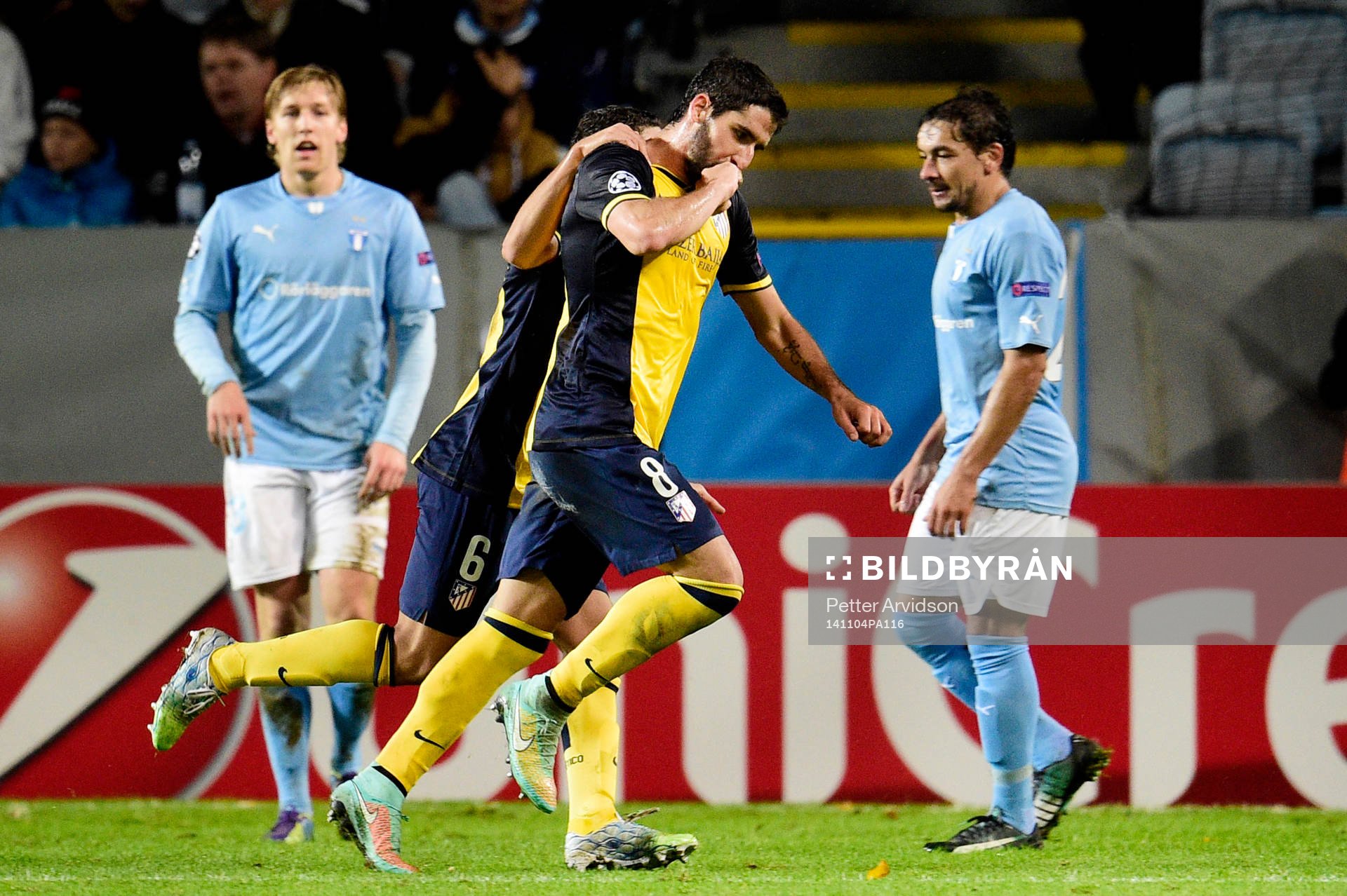 Atletico Madrids Raul Garcia jublar