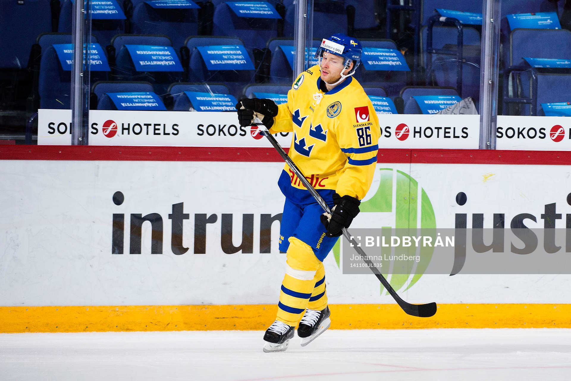 Sveriges Linus Klasen sätter sin straff