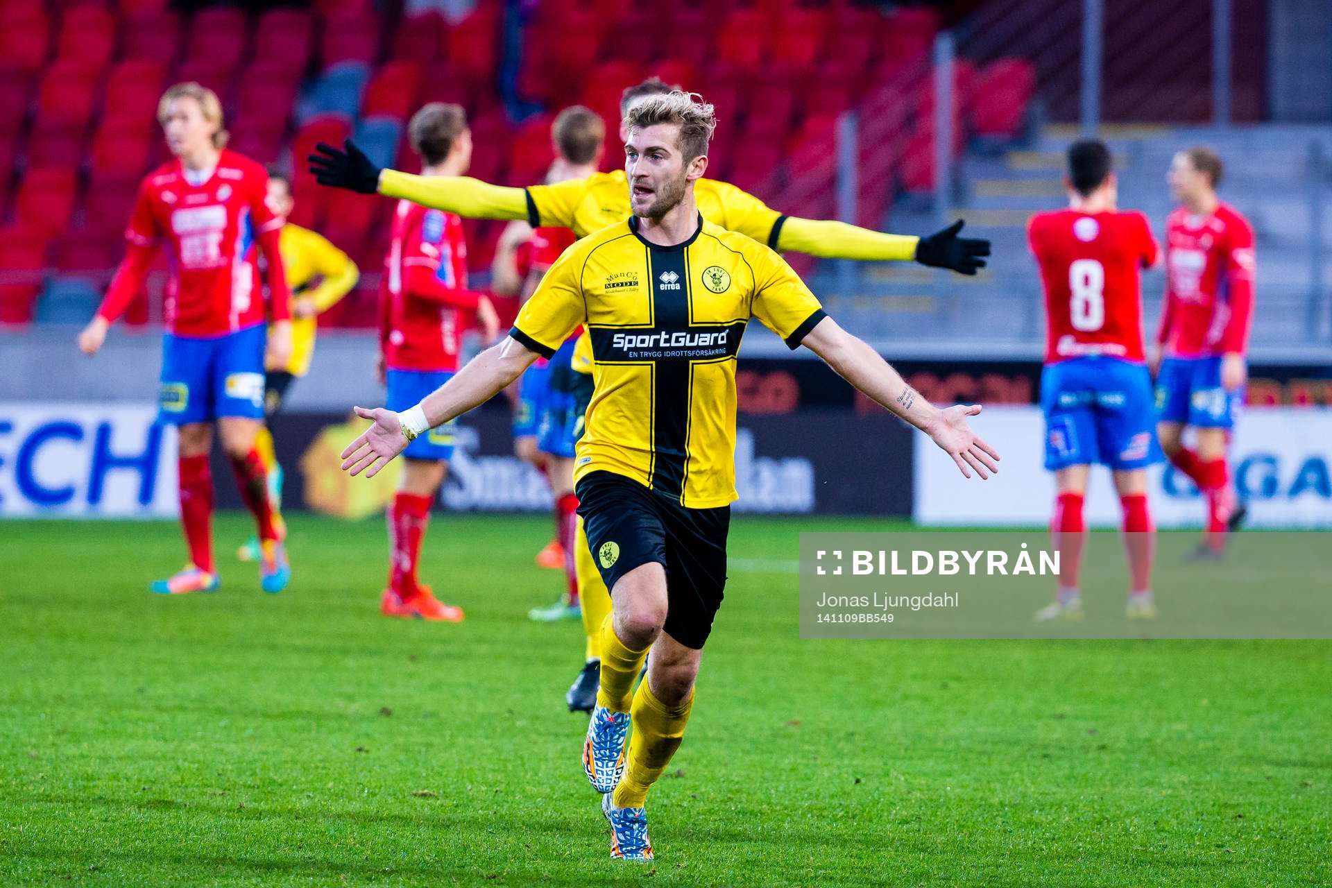 Frejs Christophe Lallet firar