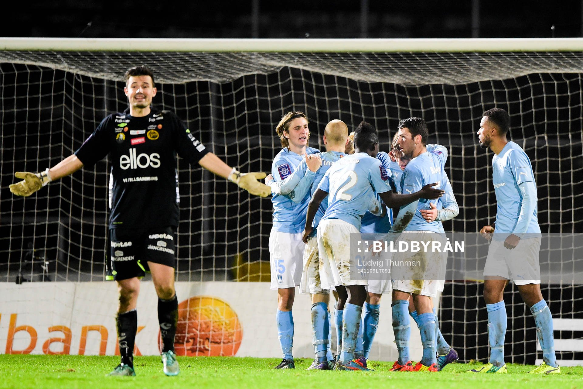 Elfsborgs målvakt Kevin Stuhr Ellegaard deppar och Malmö